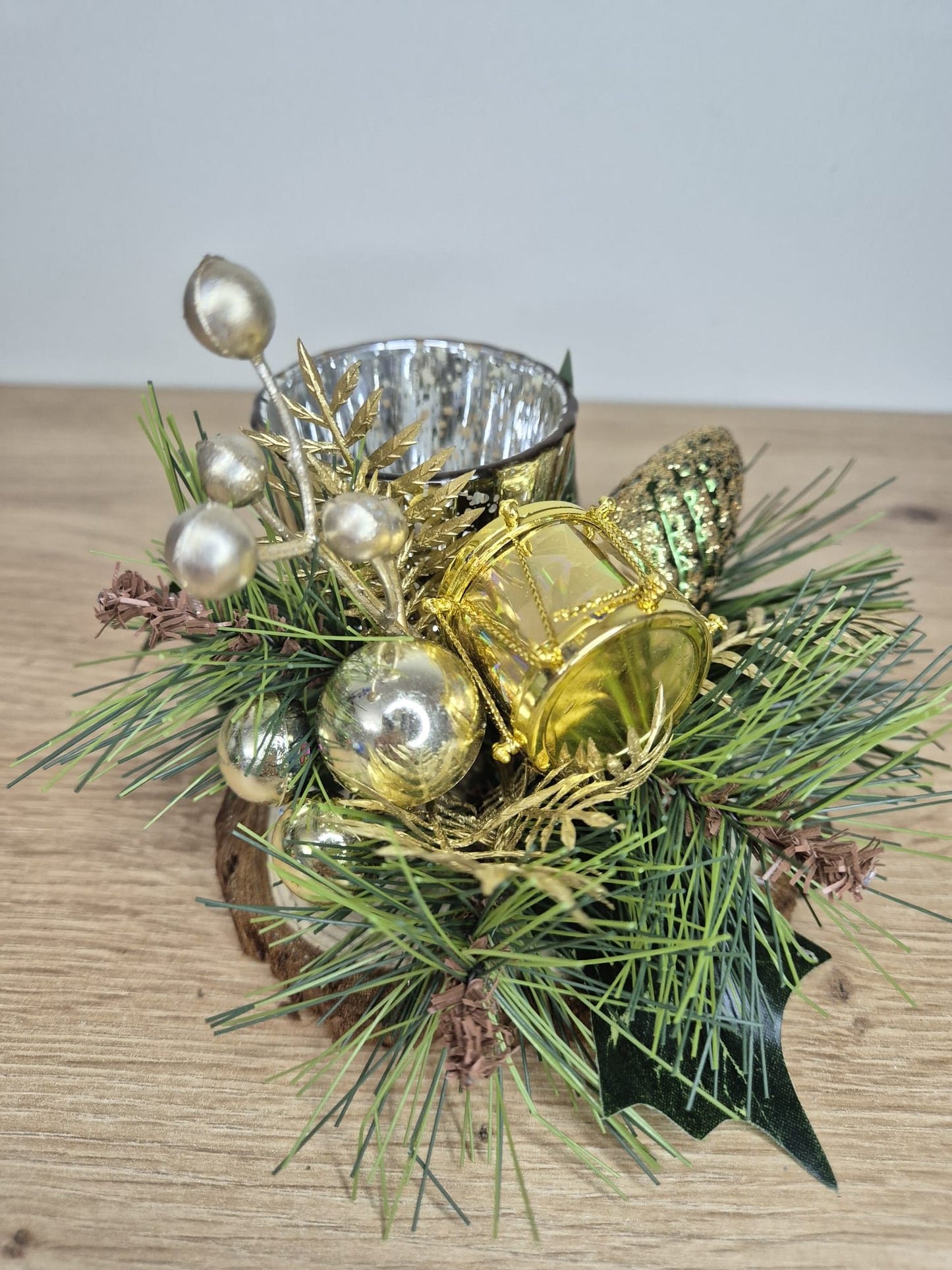 Handmade Christmas centrepiece decorations tealight holder