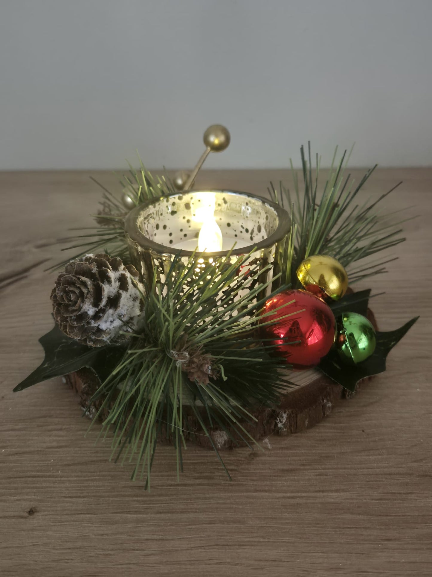 Handmade Small Christmas centrepiece decorations tealight holder