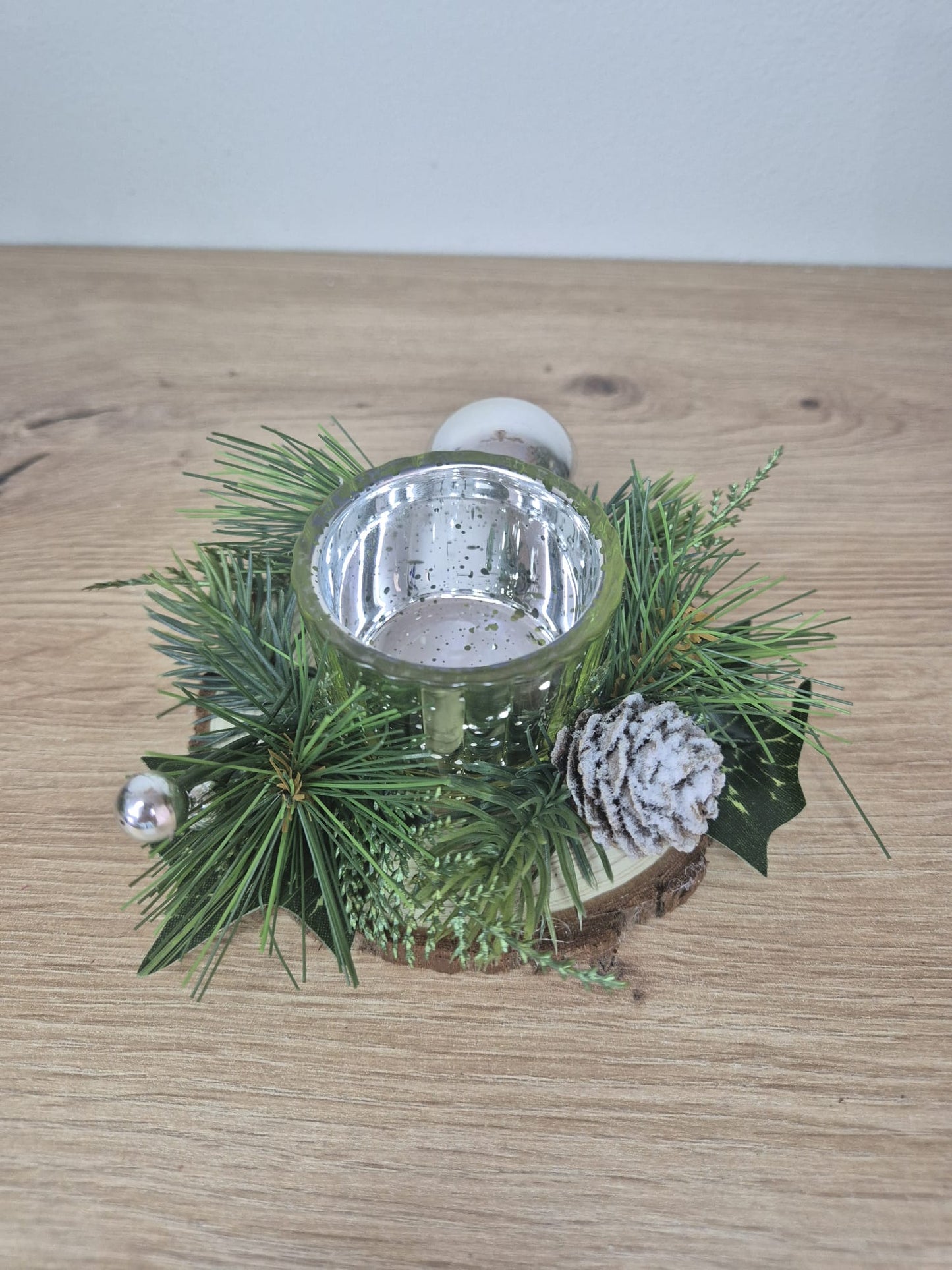 Handmade Small Christmas centrepiece decorations tealight holder
