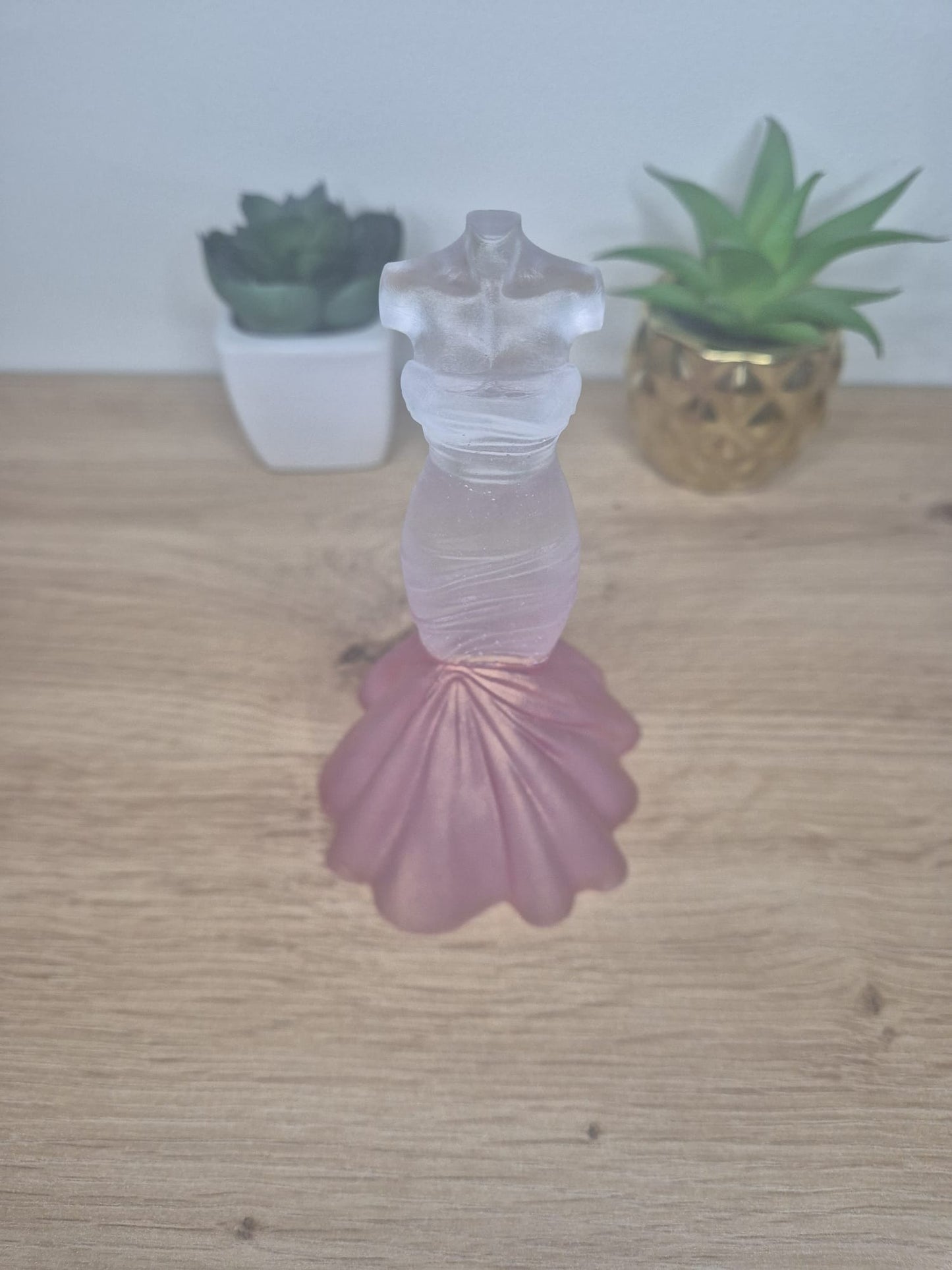 Resin wedding dress ornament