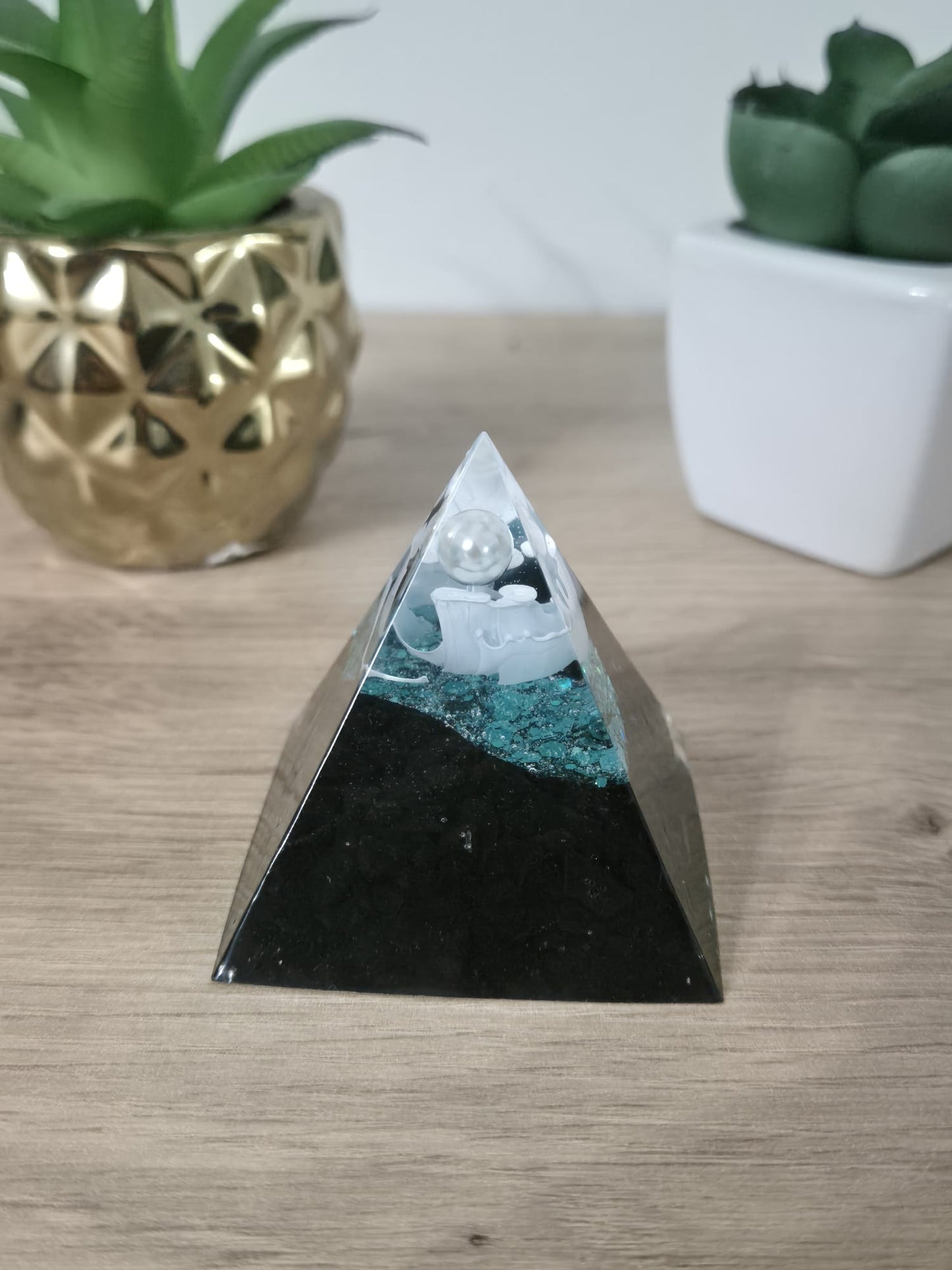 Resin Small Pyramid