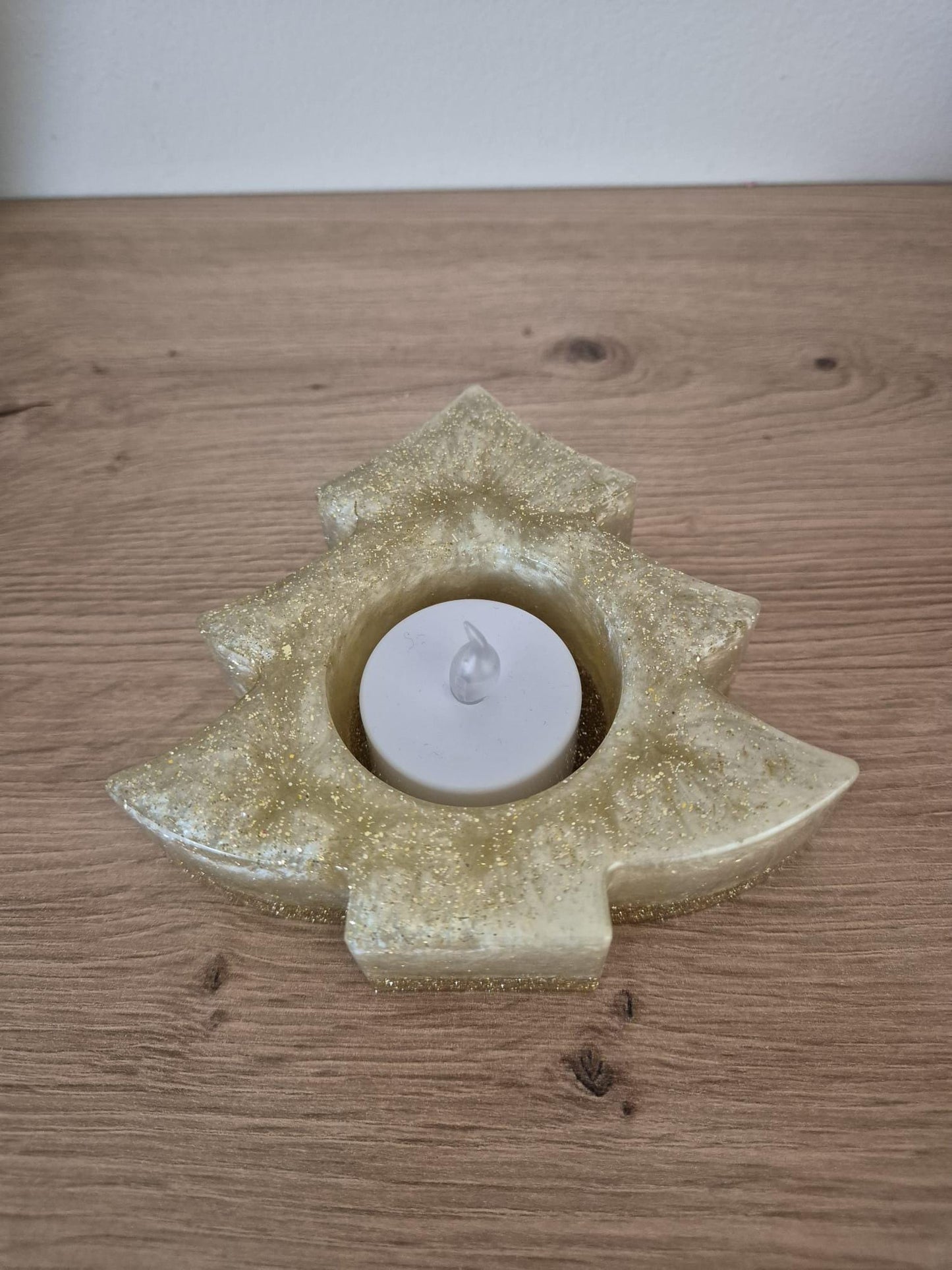 Handmade resin Christmas Tree Tealight holder Decoration