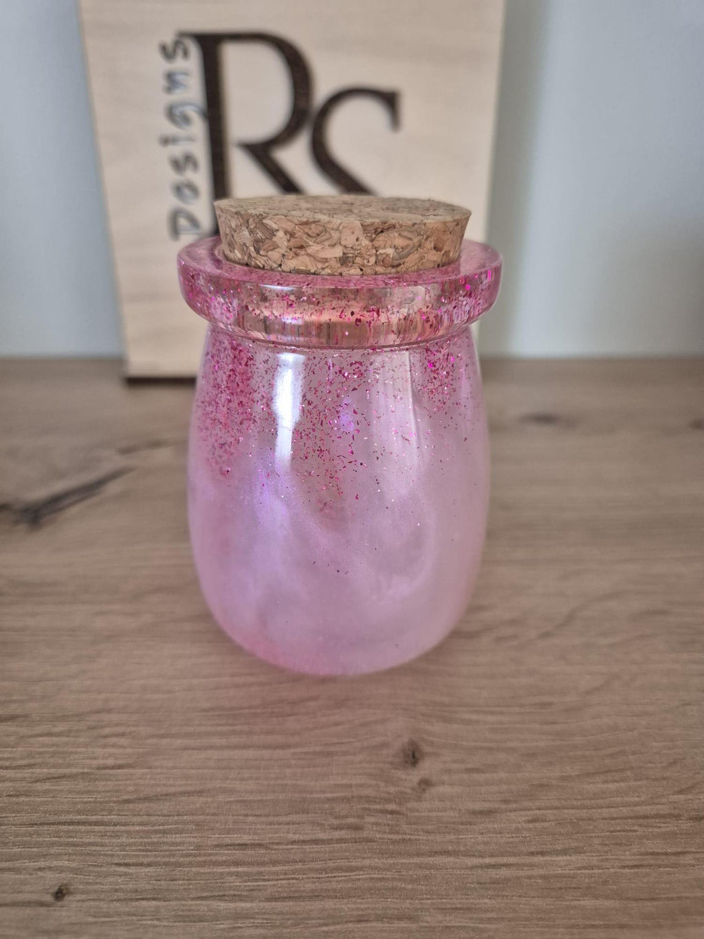 Handmade Resin jar with cork lid