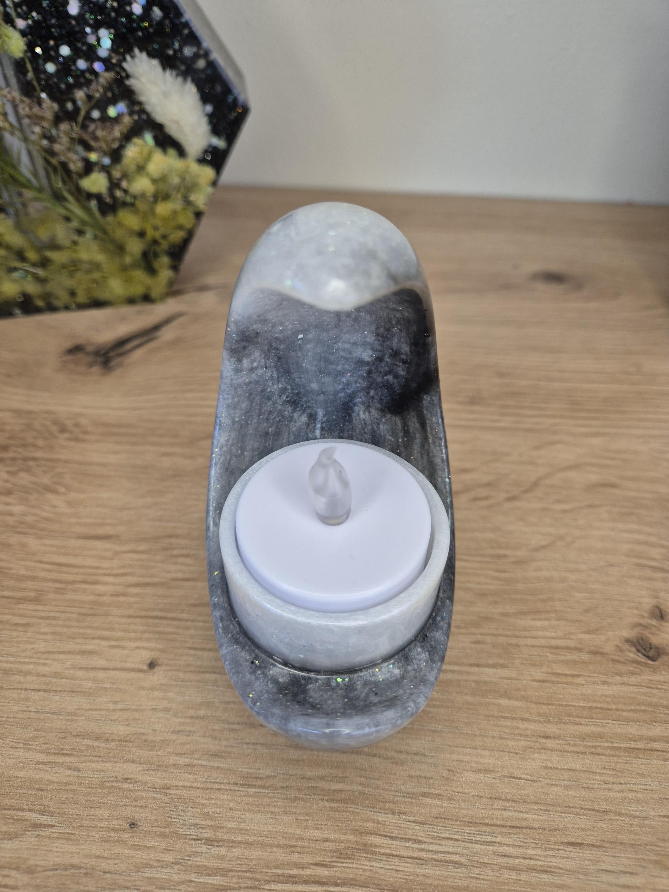 Moon shaped candle holder with led light