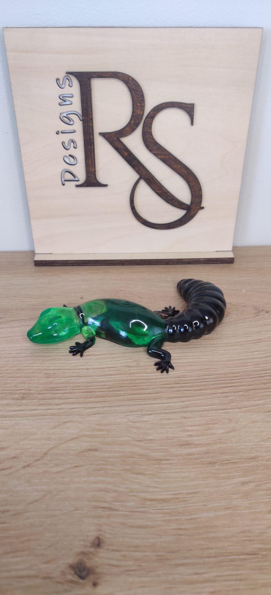 Handmade Gecko Lizard Resin
