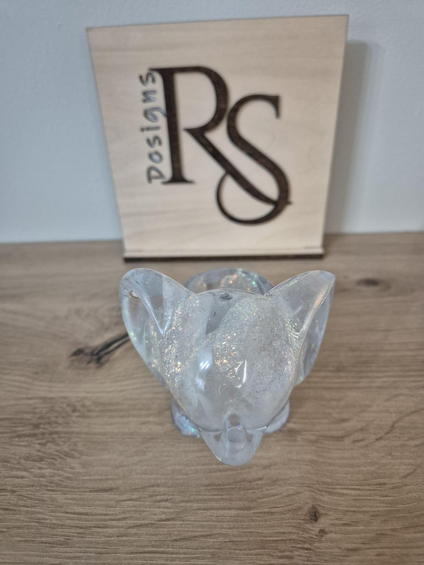 Handmade resin elephant makeup brush/blender holder