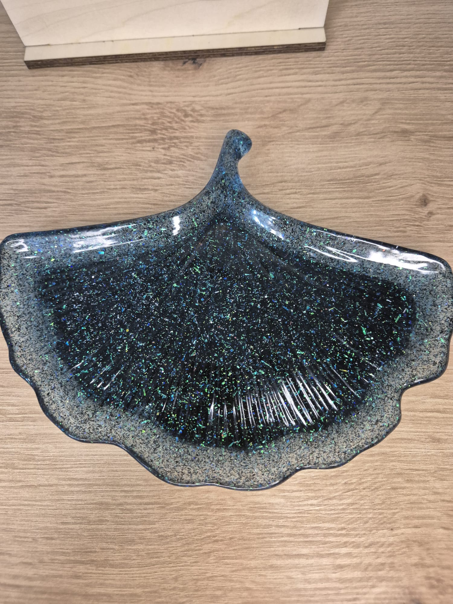 Resin Ginkgo Leaf