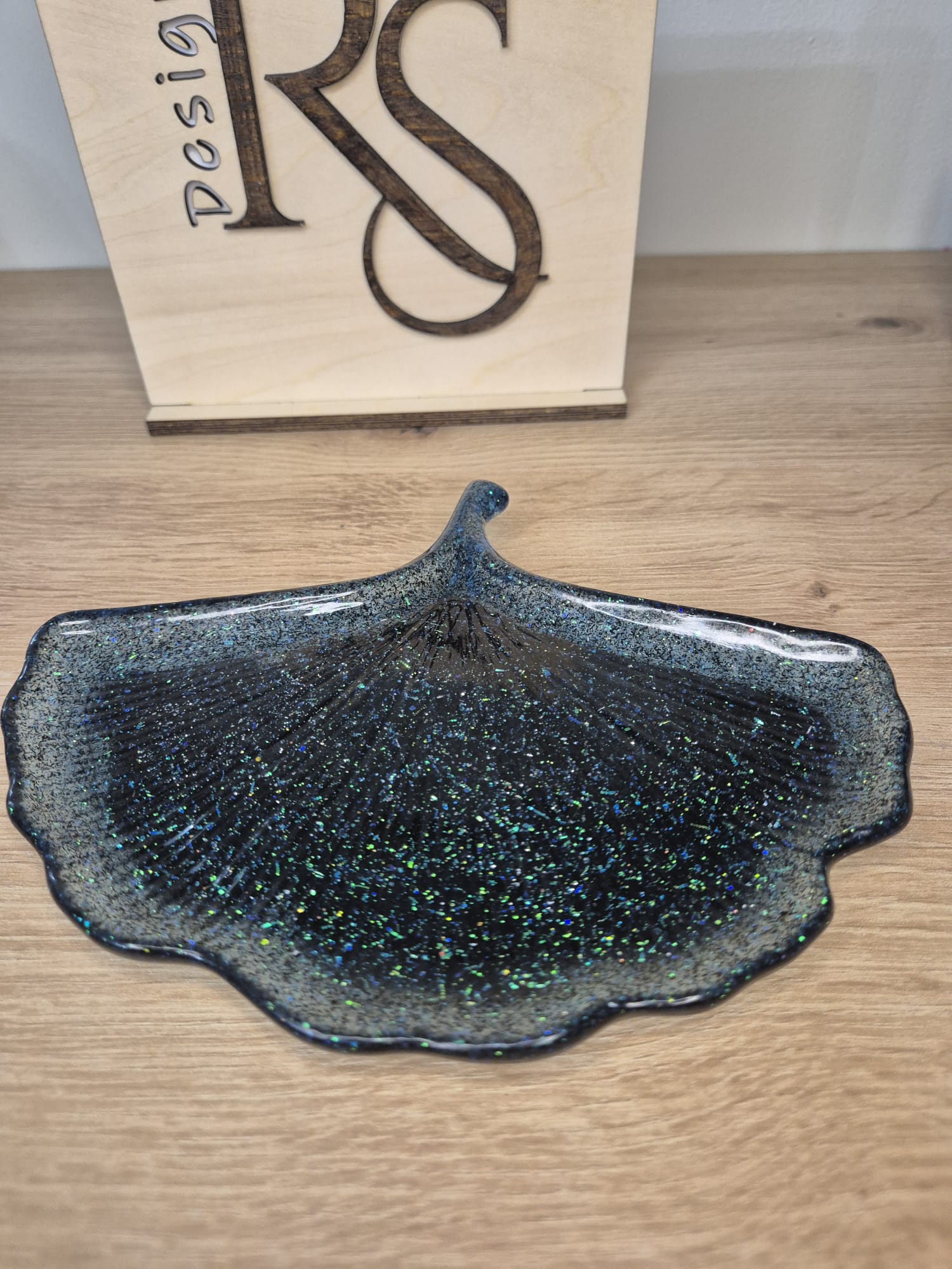 Resin Ginkgo Leaf