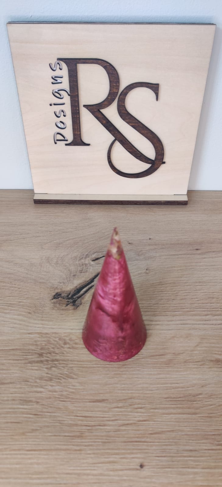 Resin Ring Holder Cone