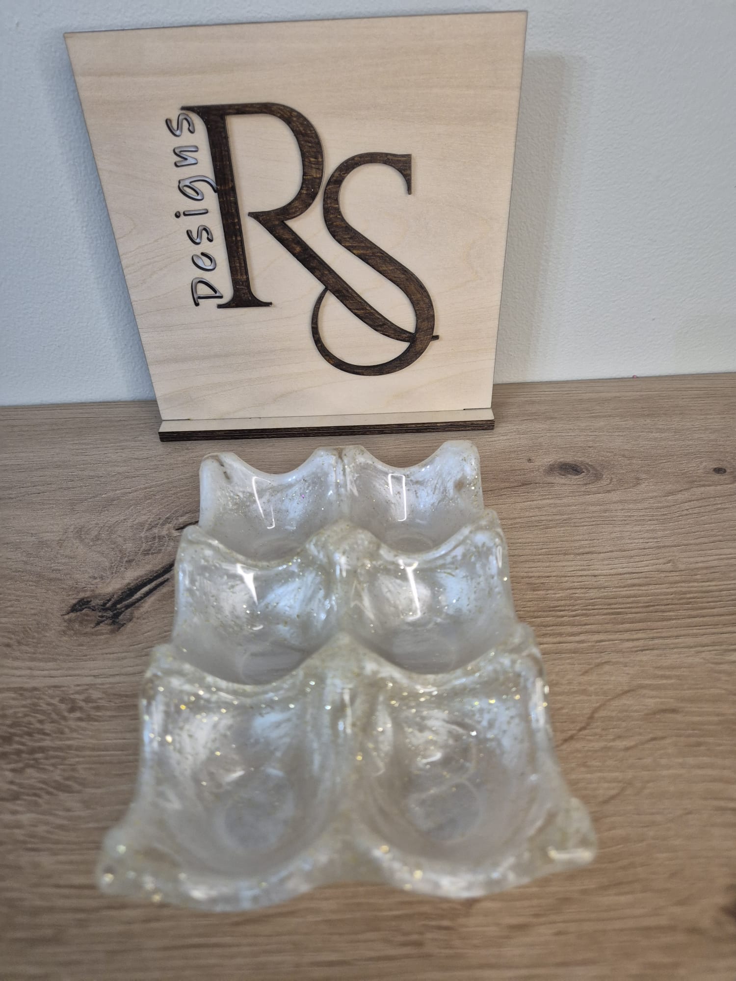 Resin Egg Tray