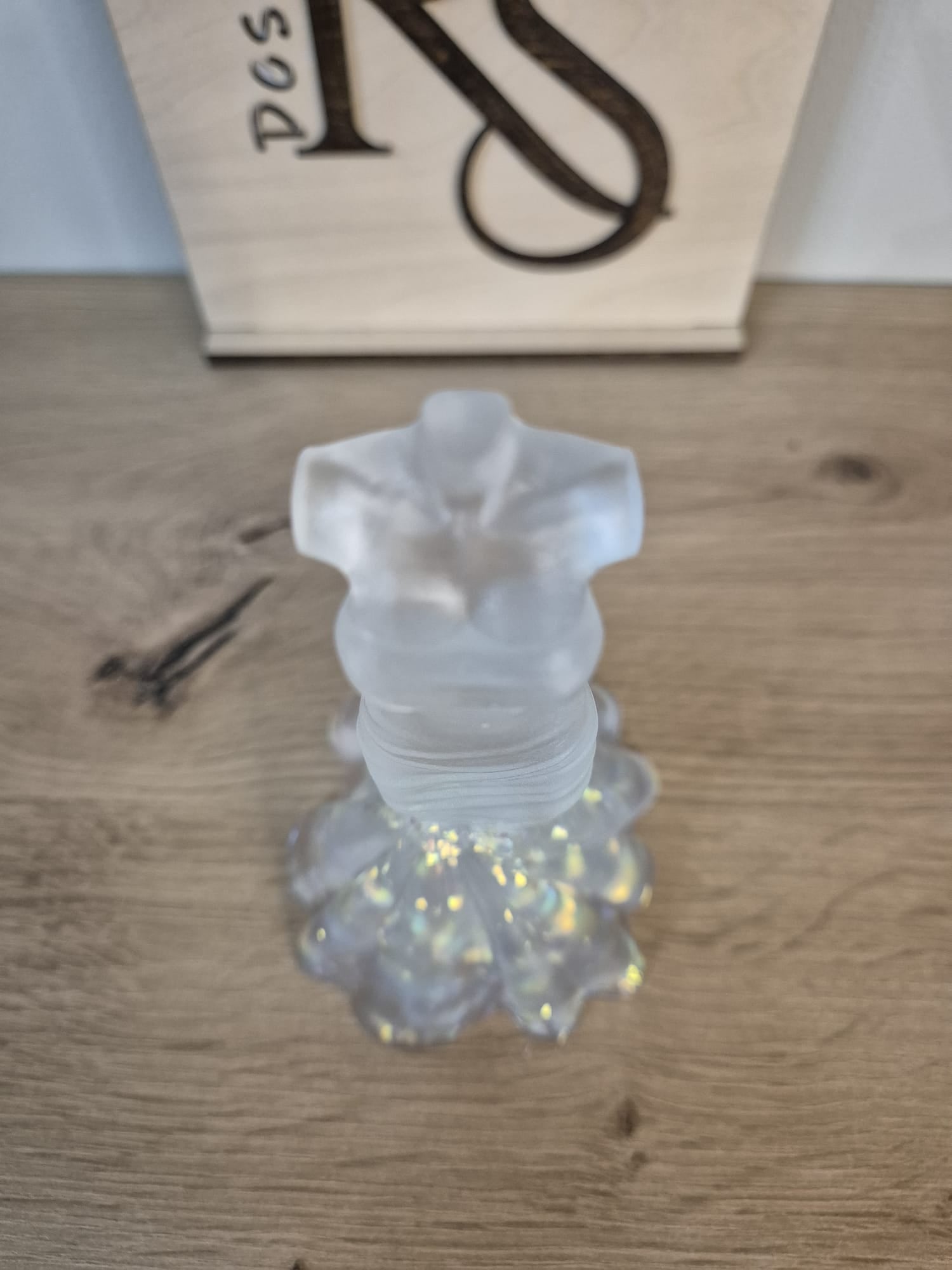Resin wedding dress ornament