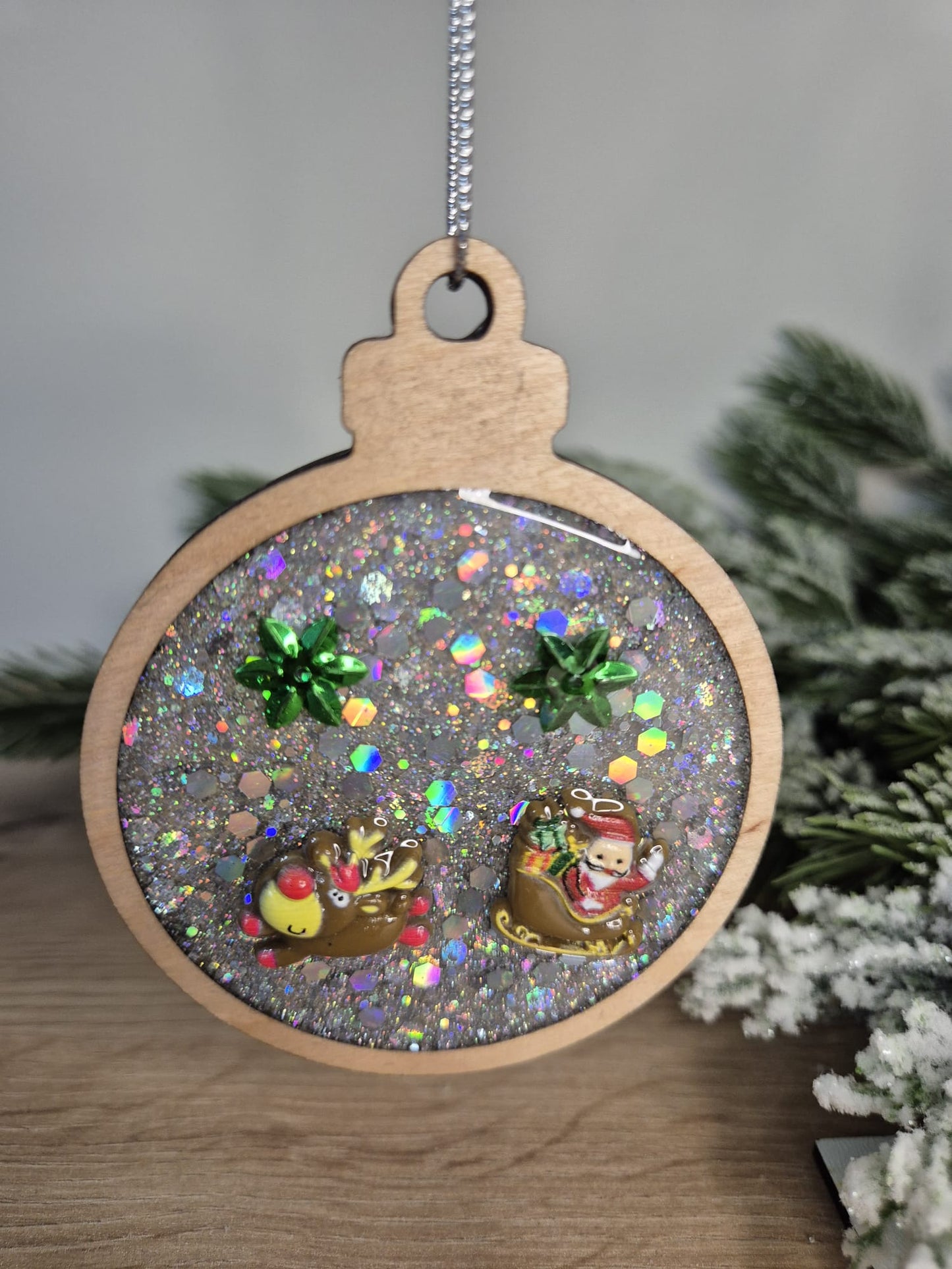 Resin and wood Christmas Tree Decoration