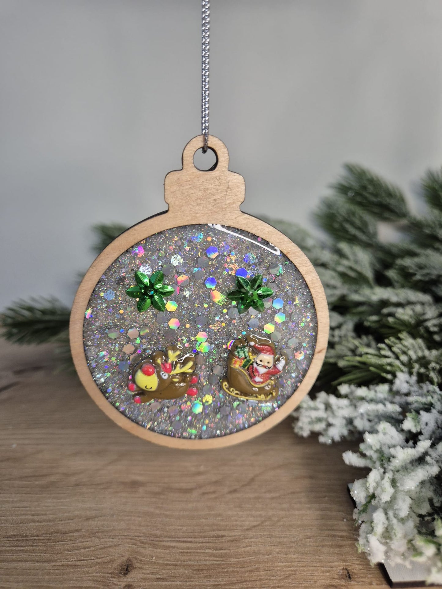 Resin and wood Christmas Tree Decoration