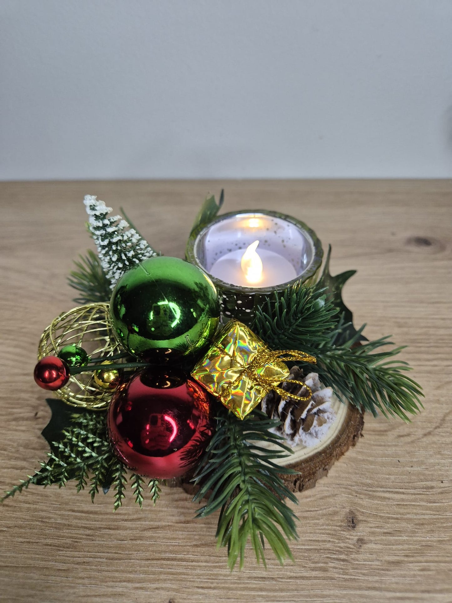 Handmade Christmas centrepiece decorations tealight holder