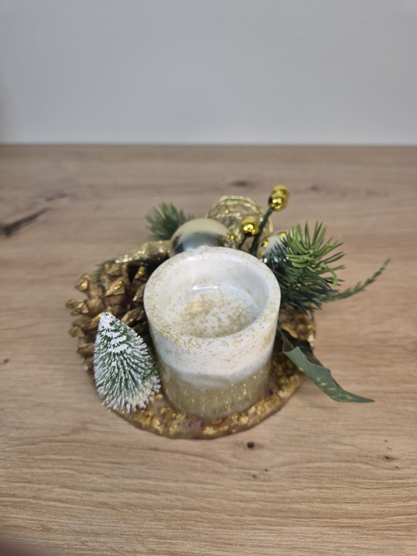 Handmade Christmas centrepiece decorations tealight holder