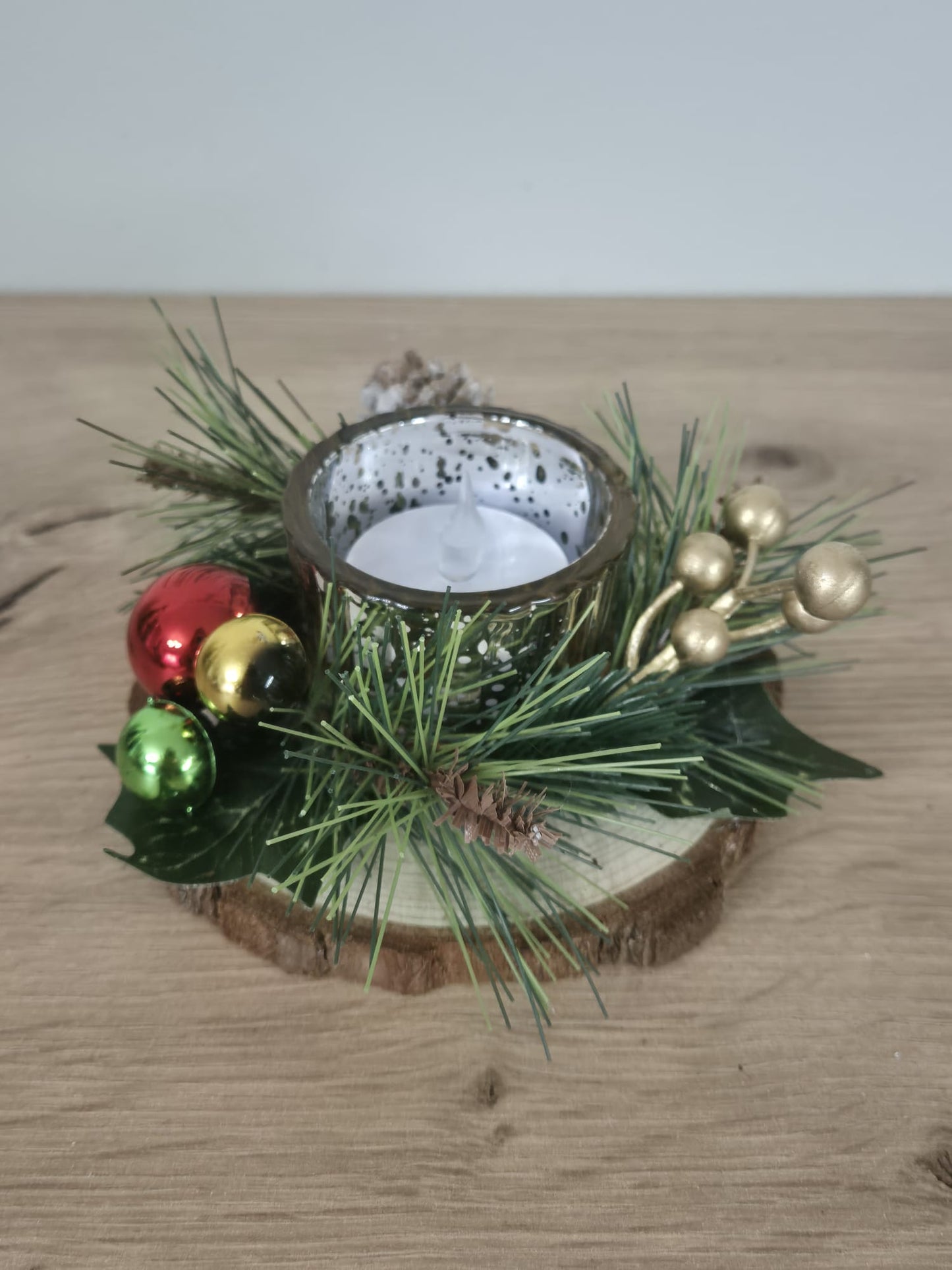 Handmade Small Christmas centrepiece decorations tealight holder