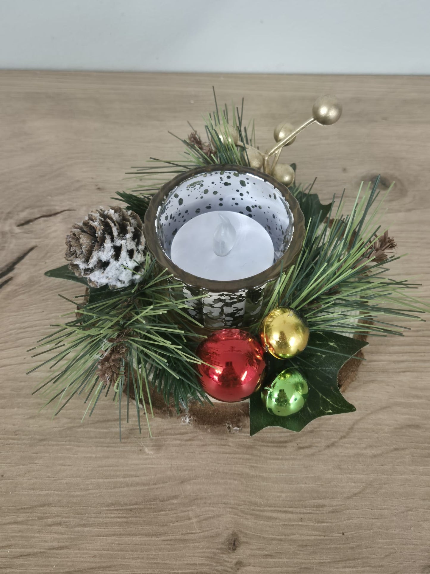 Handmade Small Christmas centrepiece decorations tealight holder