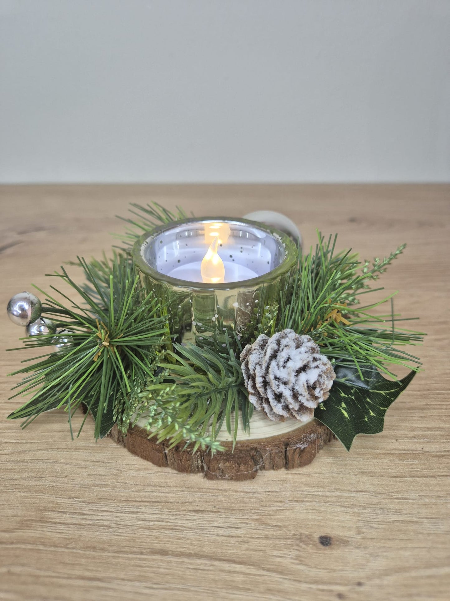 Handmade Small Christmas centrepiece decorations tealight holder