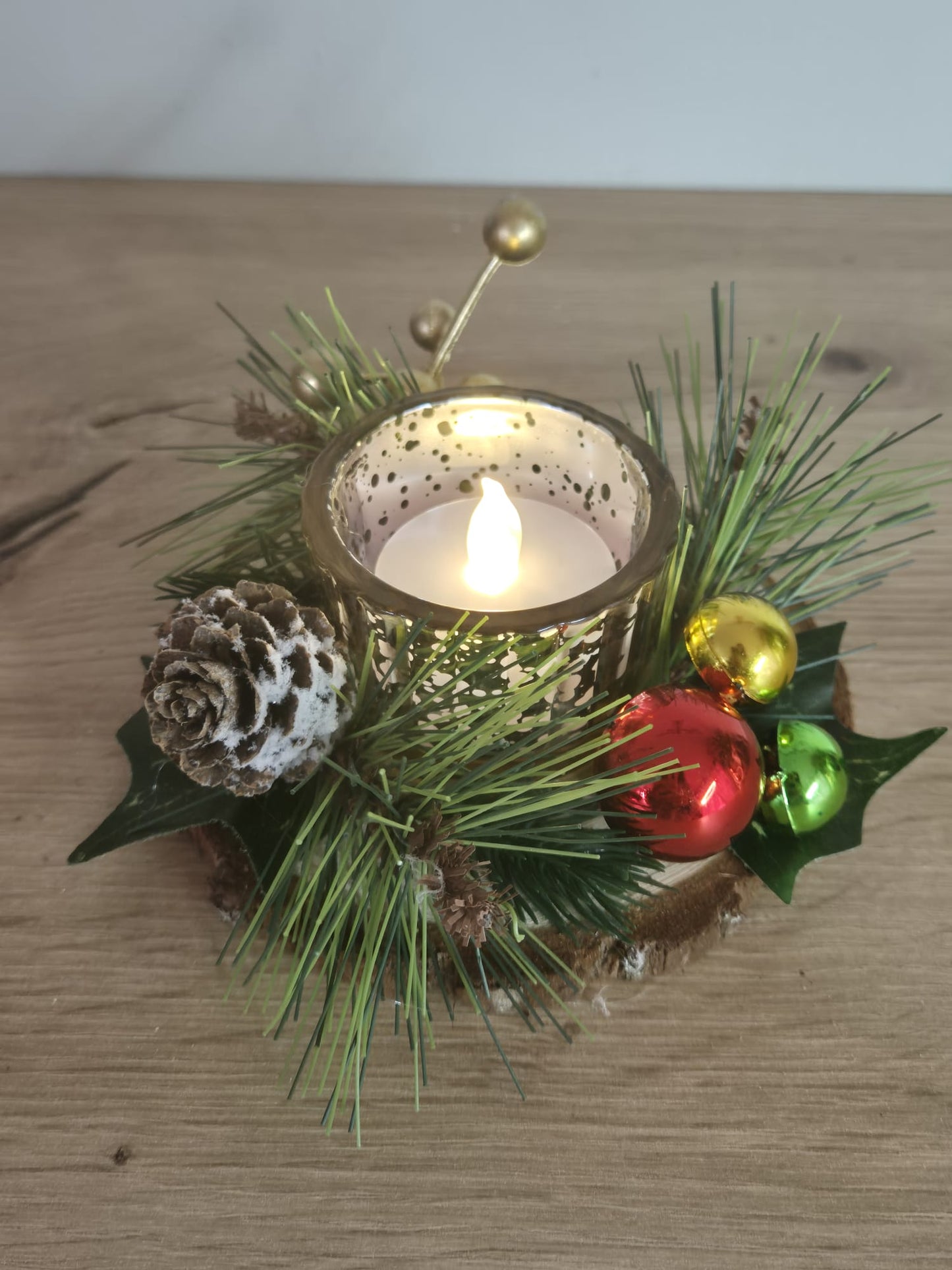 Handmade Small Christmas centrepiece decorations tealight holder