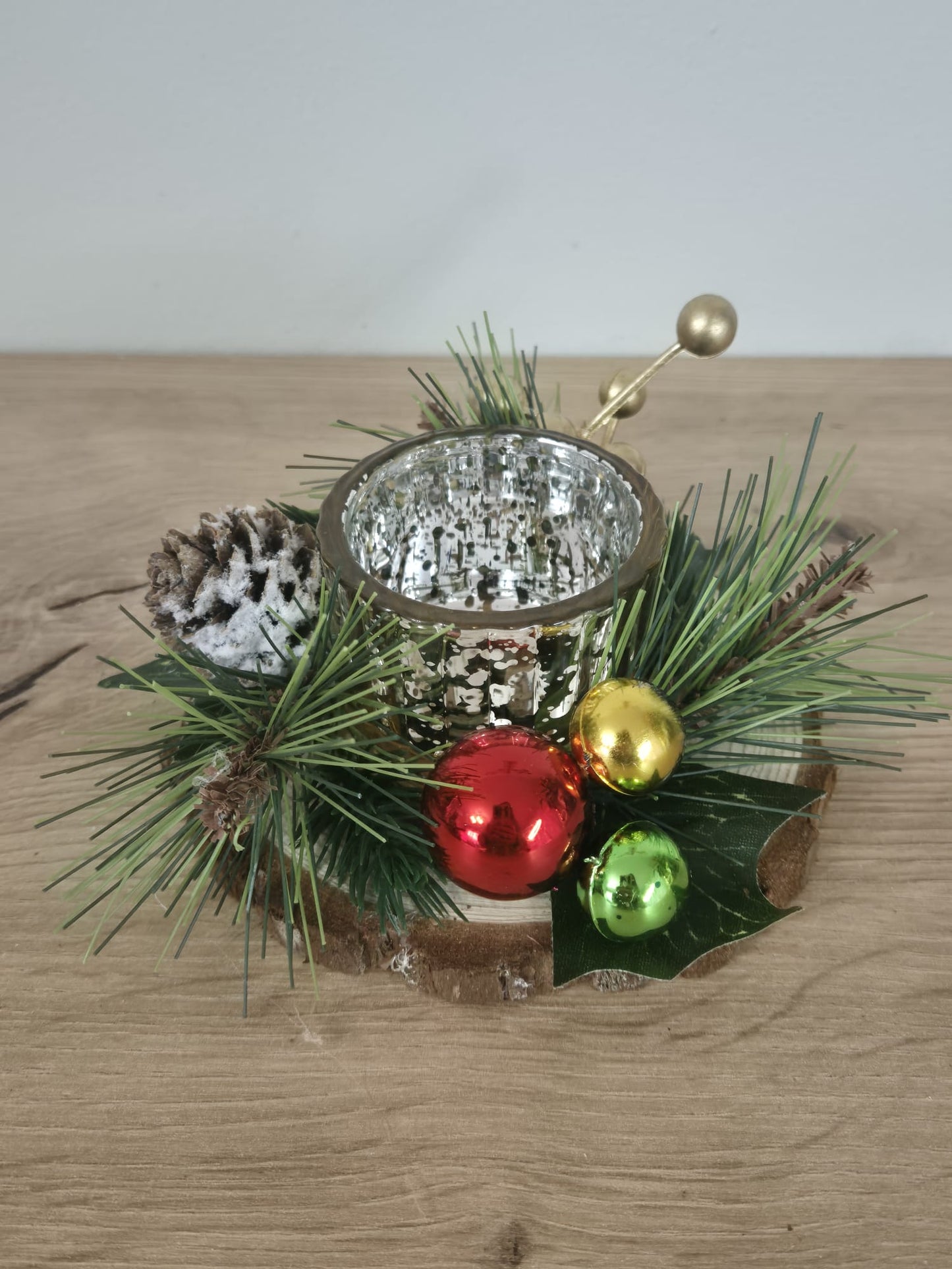 Handmade Small Christmas centrepiece decorations tealight holder