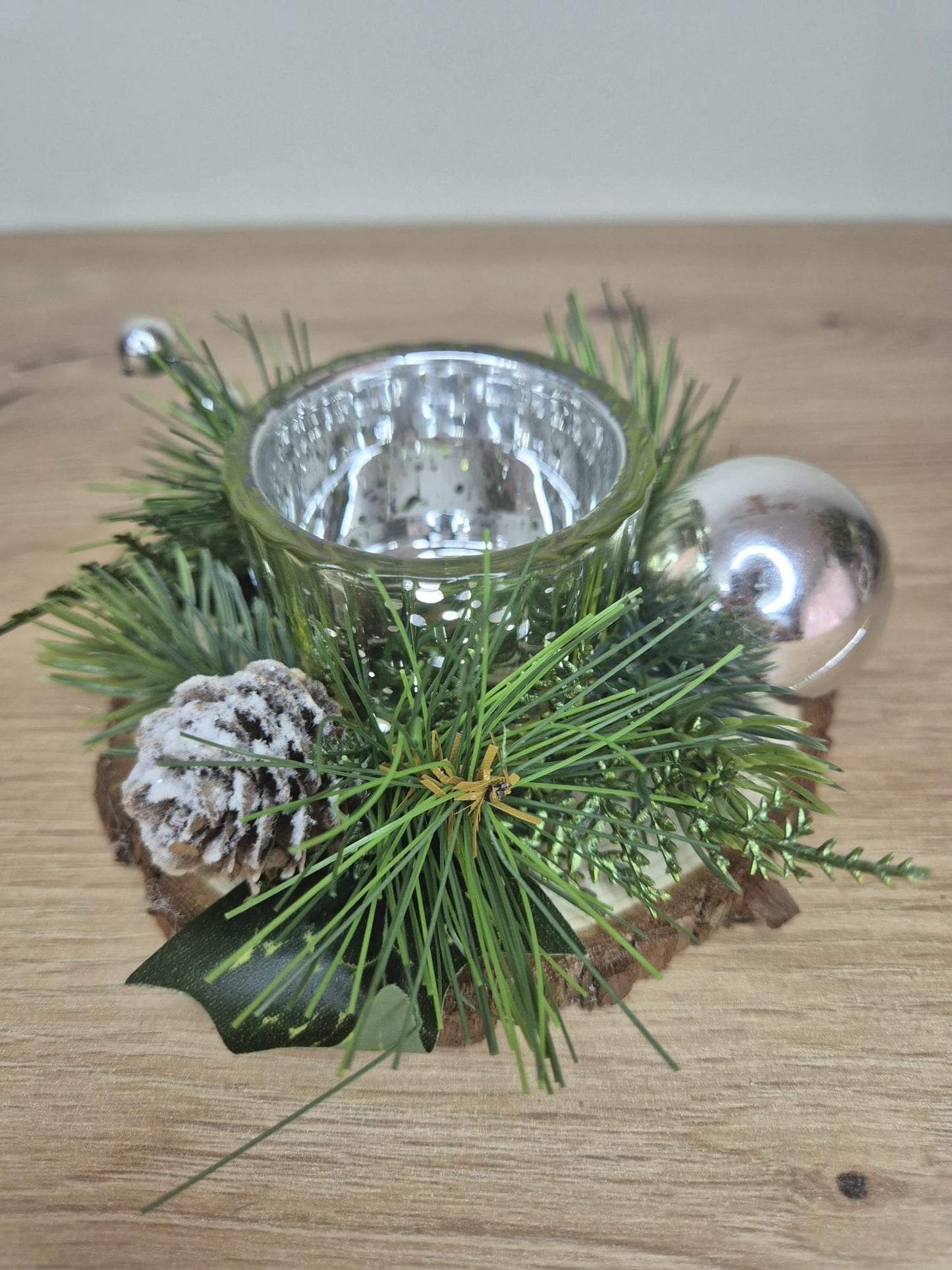Handmade Small Christmas centrepiece decorations tealight holder