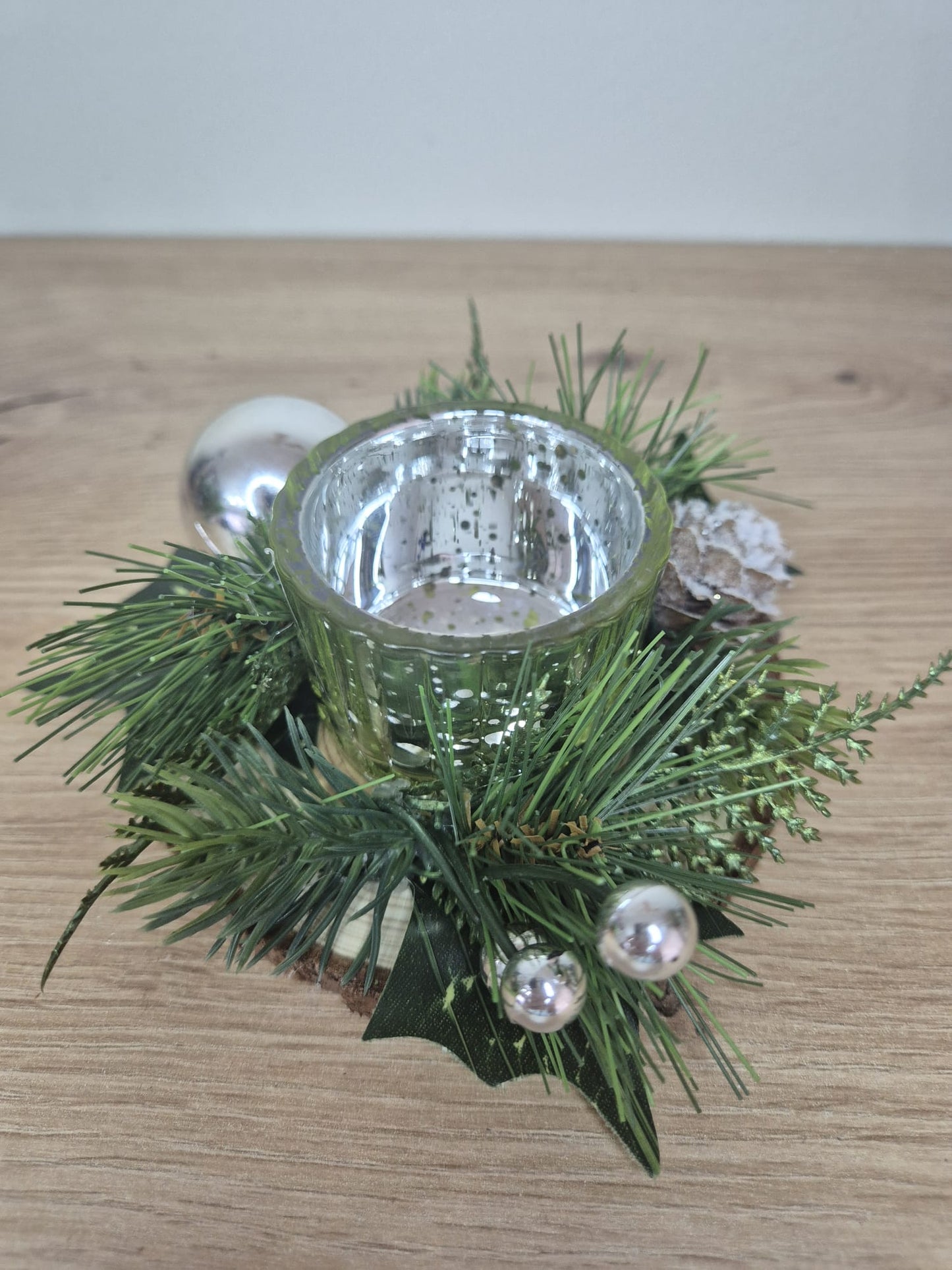 Handmade Small Christmas centrepiece decorations tealight holder