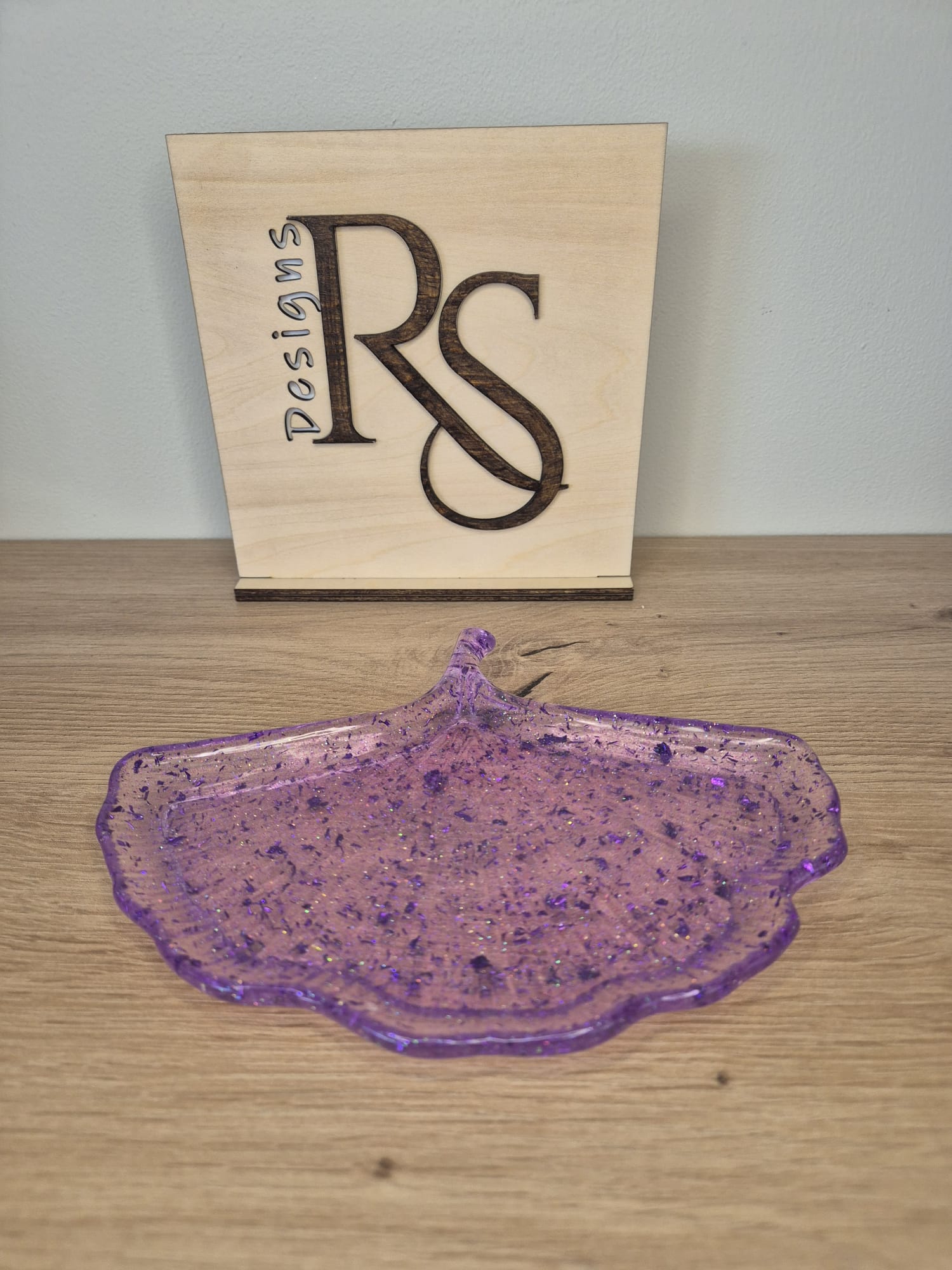 Resin Ginkgo Leaf