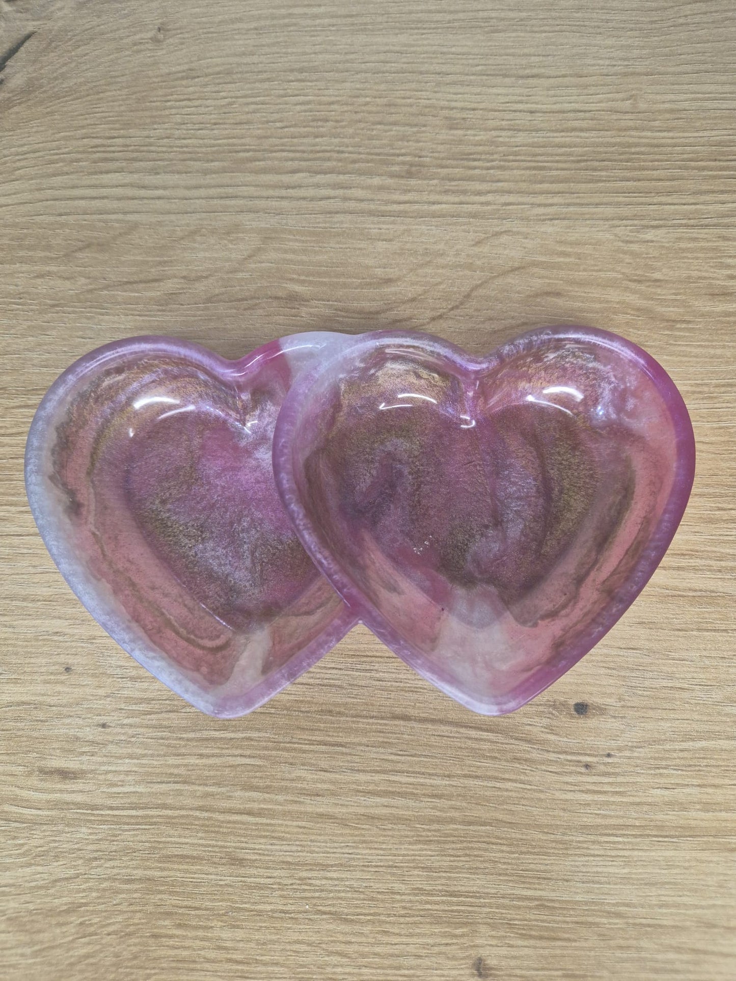 Resin double heart shaped tray