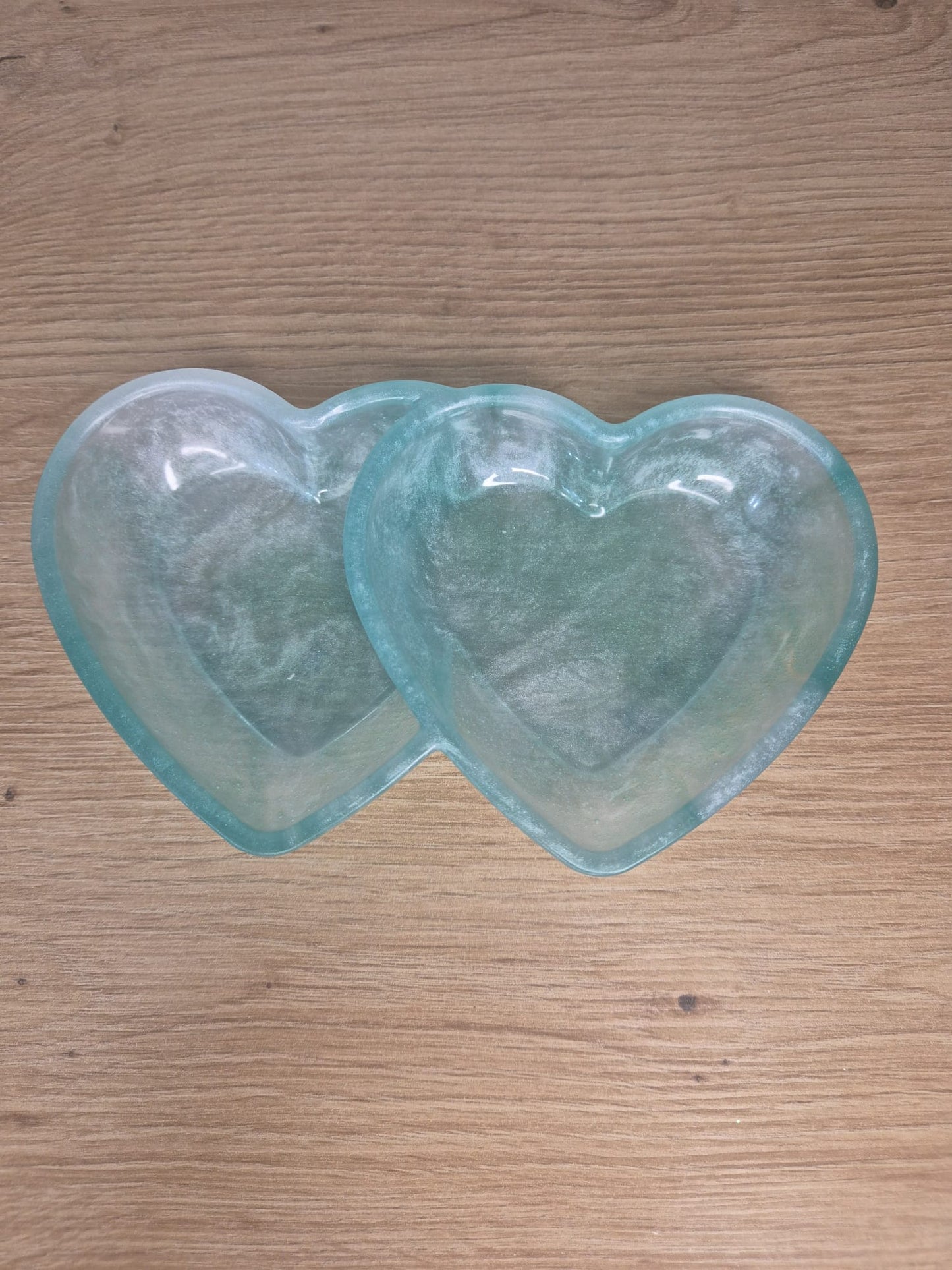 Resin double heart shaped tray