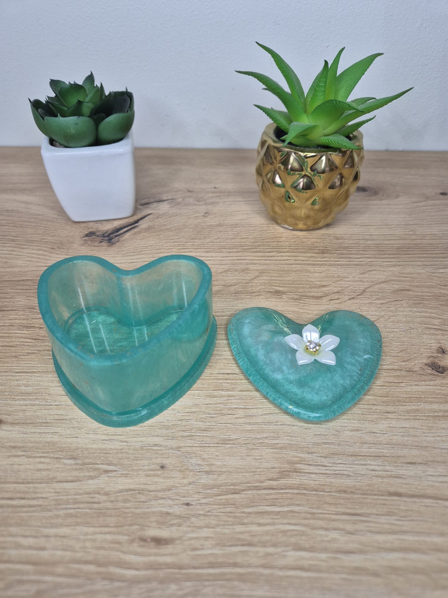 Resin Heart Box