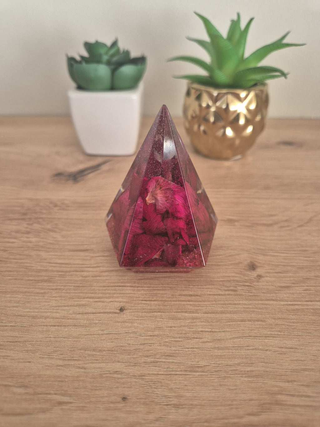 Resin Diamond Ring Holder