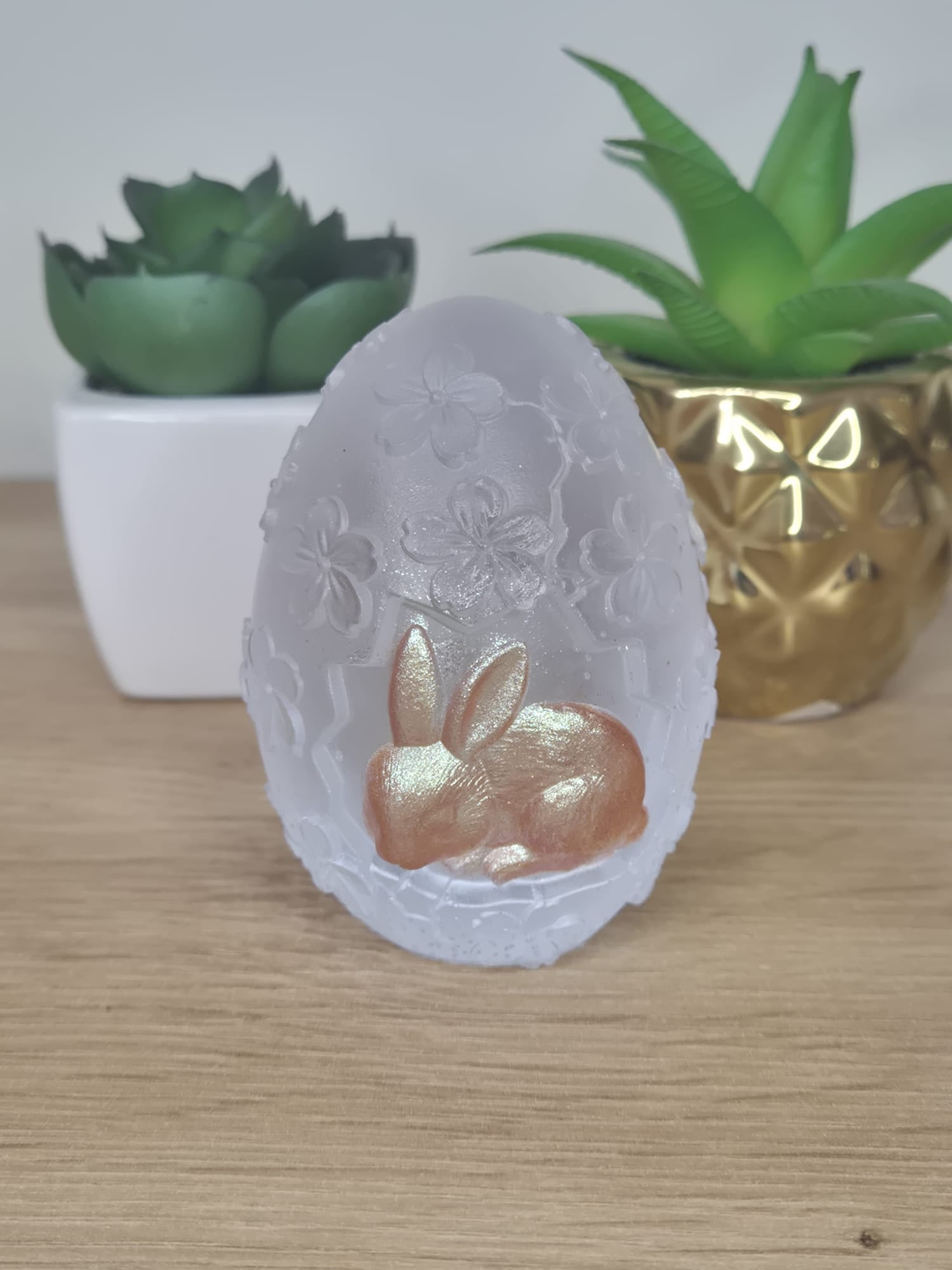 Resin Easter egg