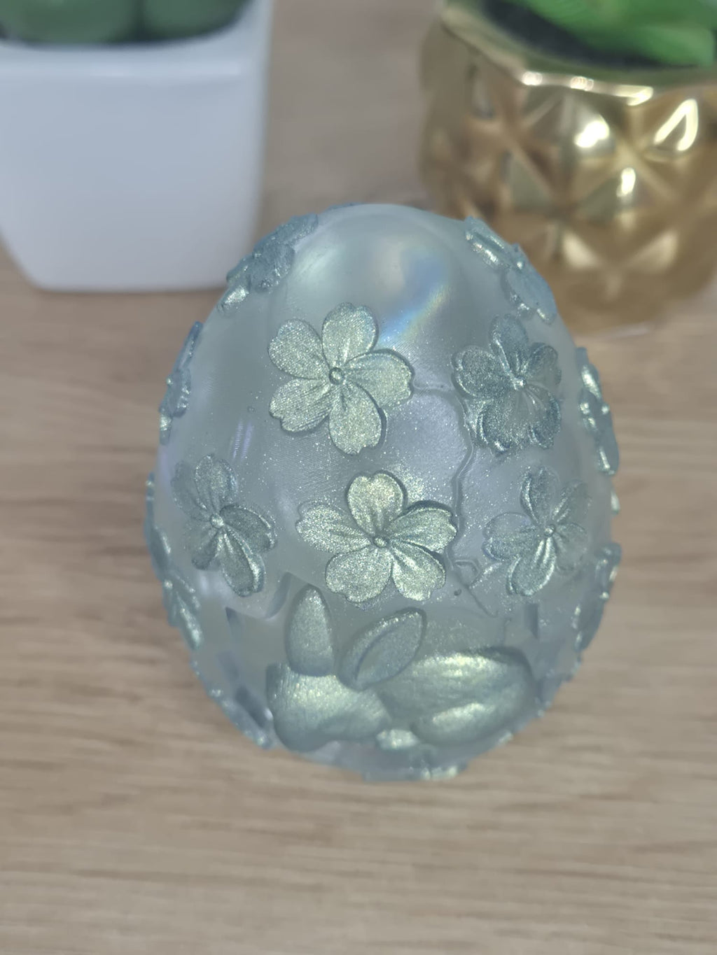 Resin Easter egg