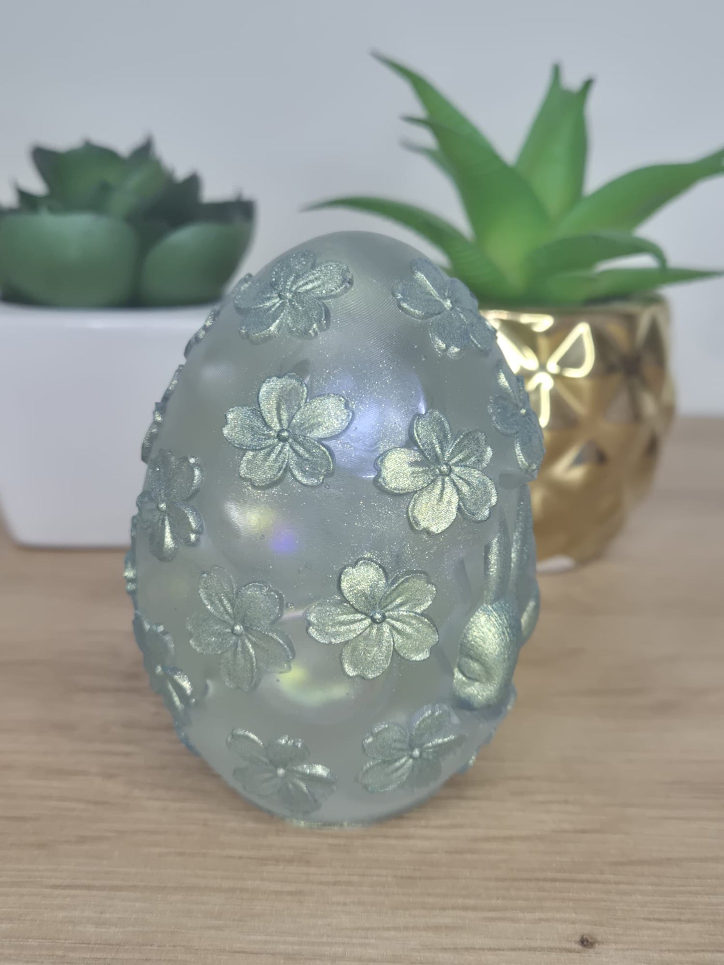 Resin Easter egg