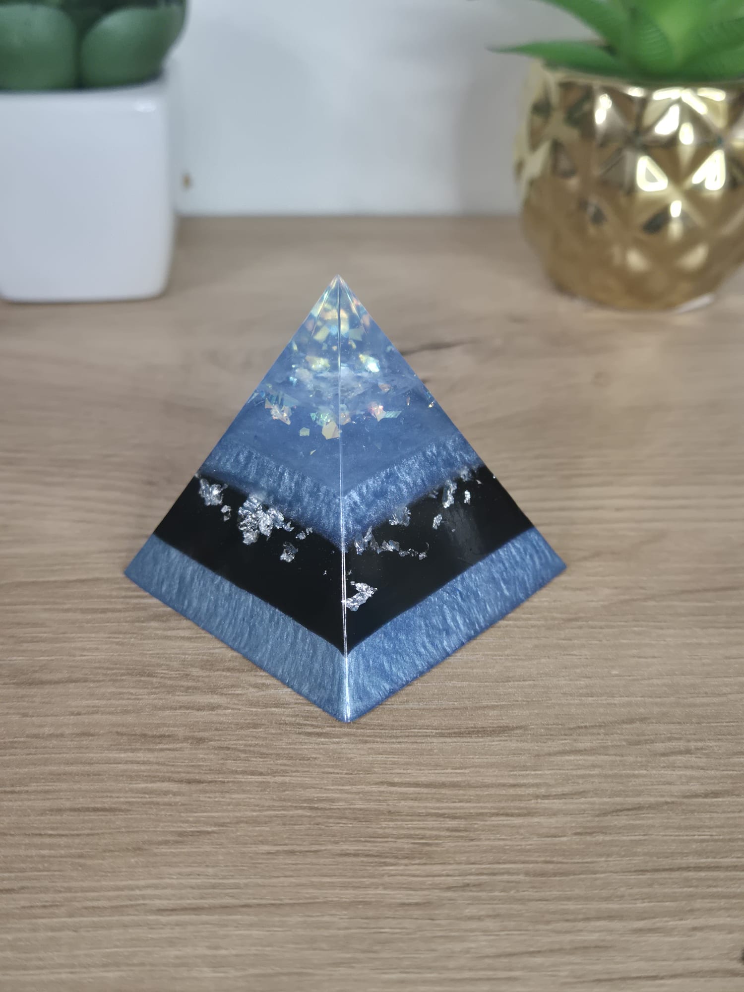 Resin Small Pyramid