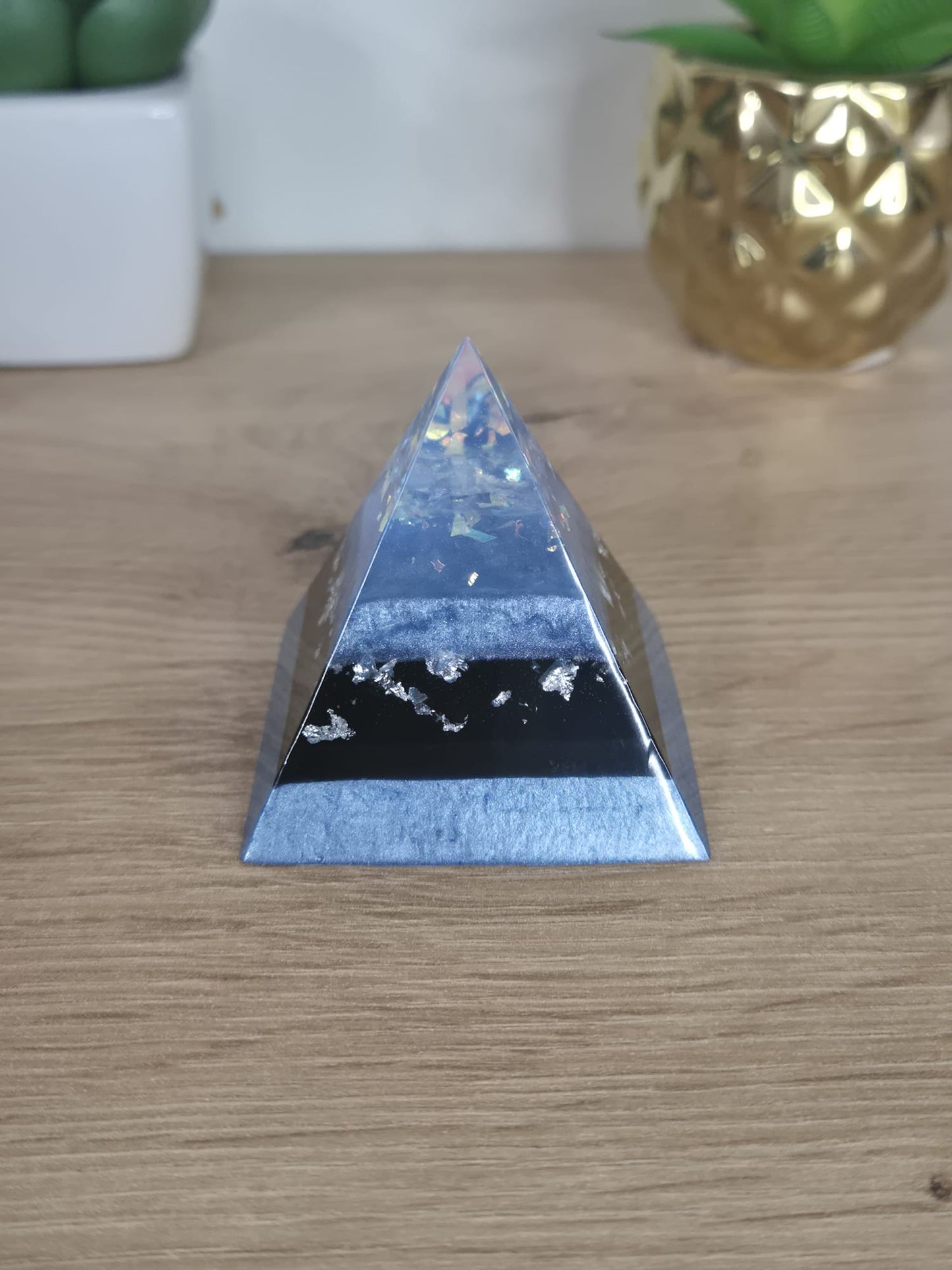 Resin Small Pyramid