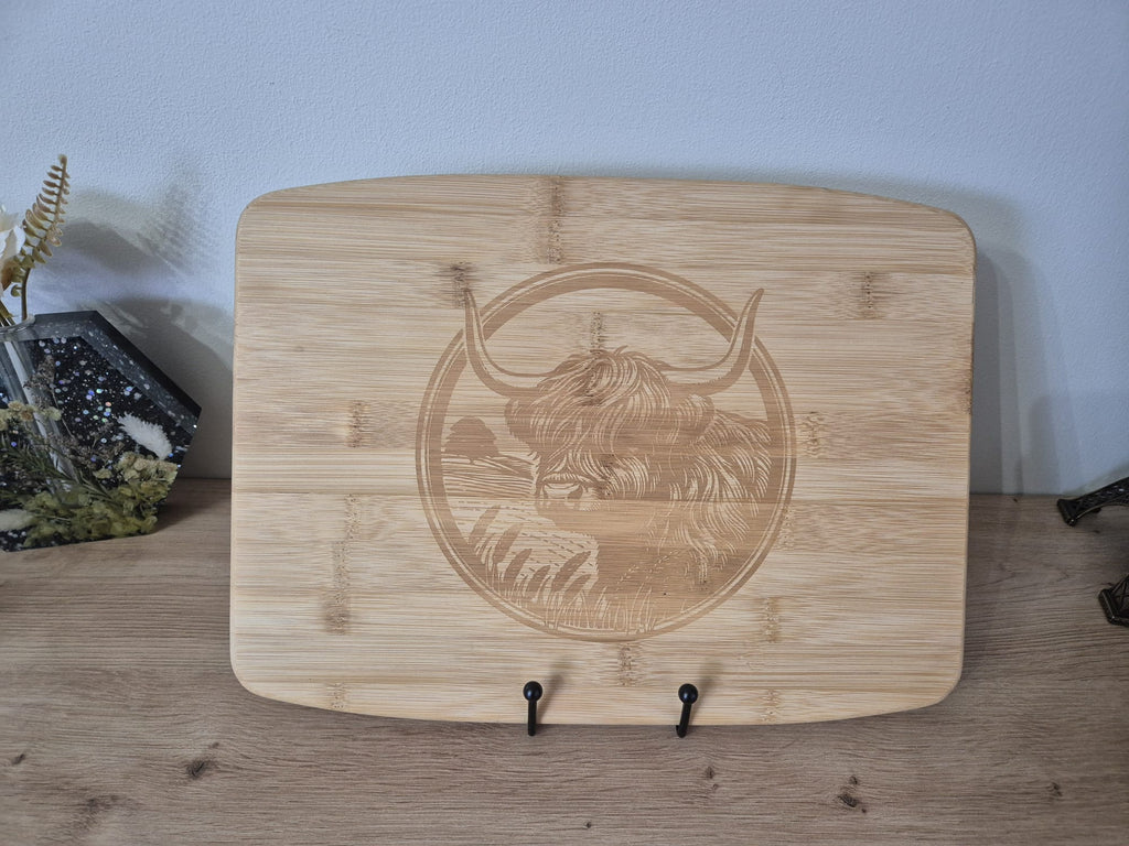 Bamboo Highland Cow Engraved Chopping Board