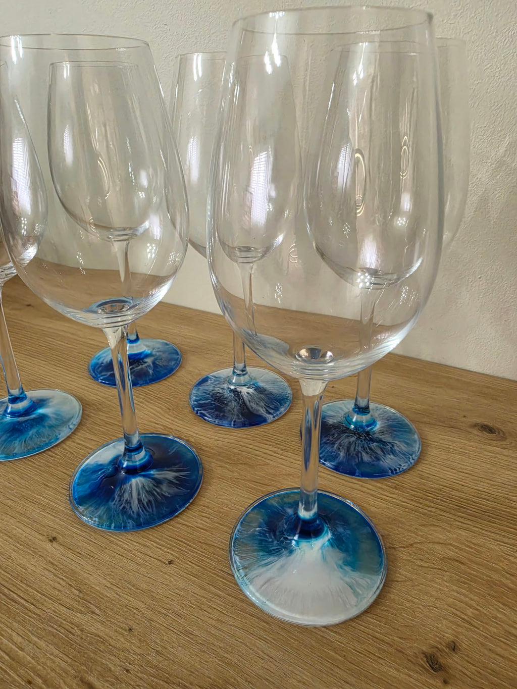 Resin Base Wine Crystal Glass