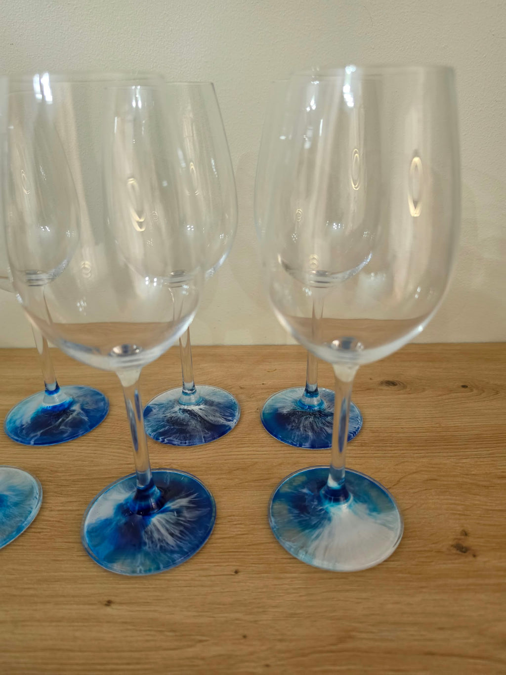 Resin Base Wine Crystal Glass