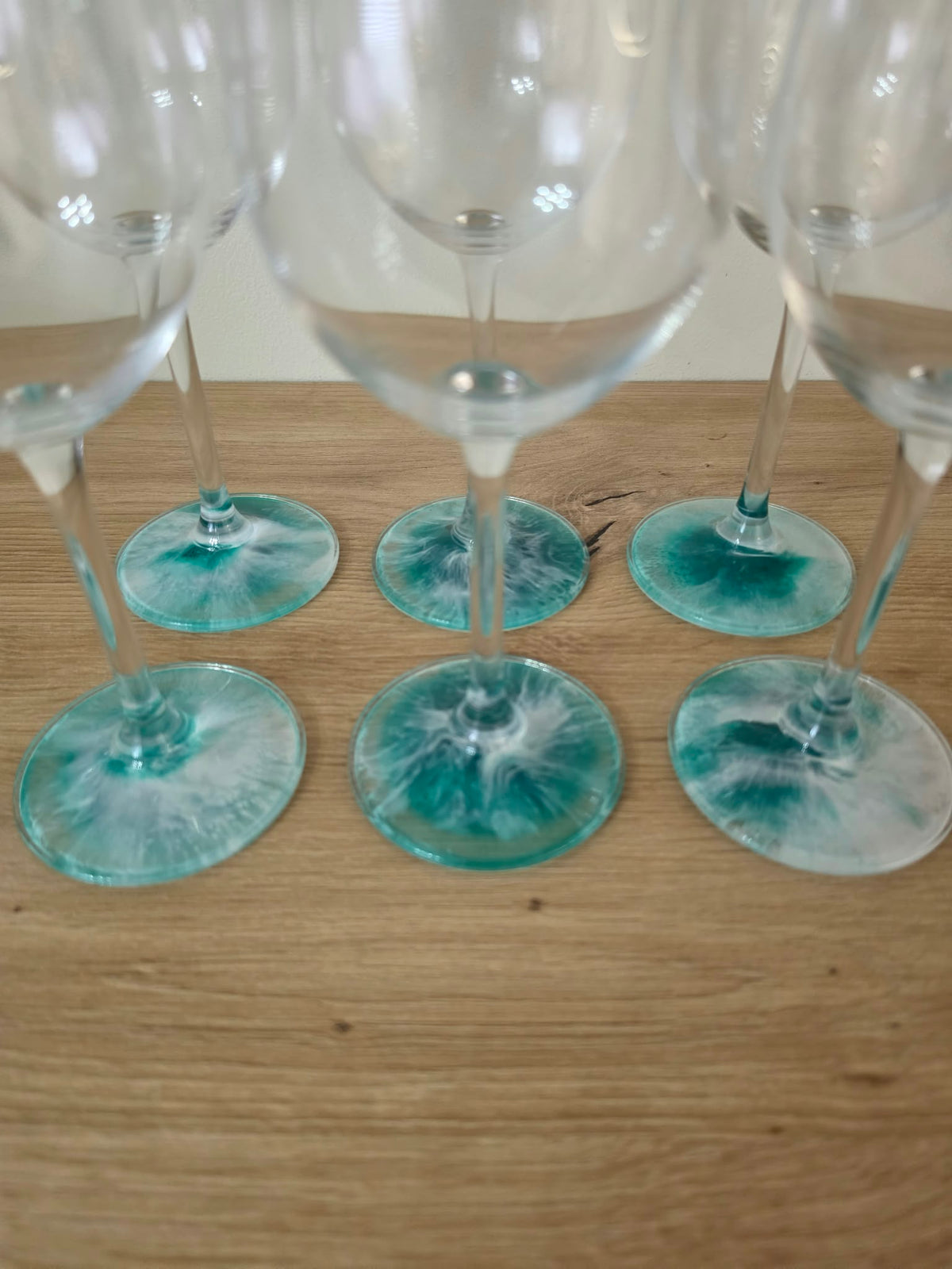 Resin Base Wine Crystal Glass