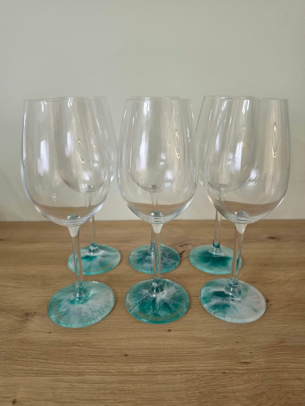 Resin Base Wine Crystal Glass