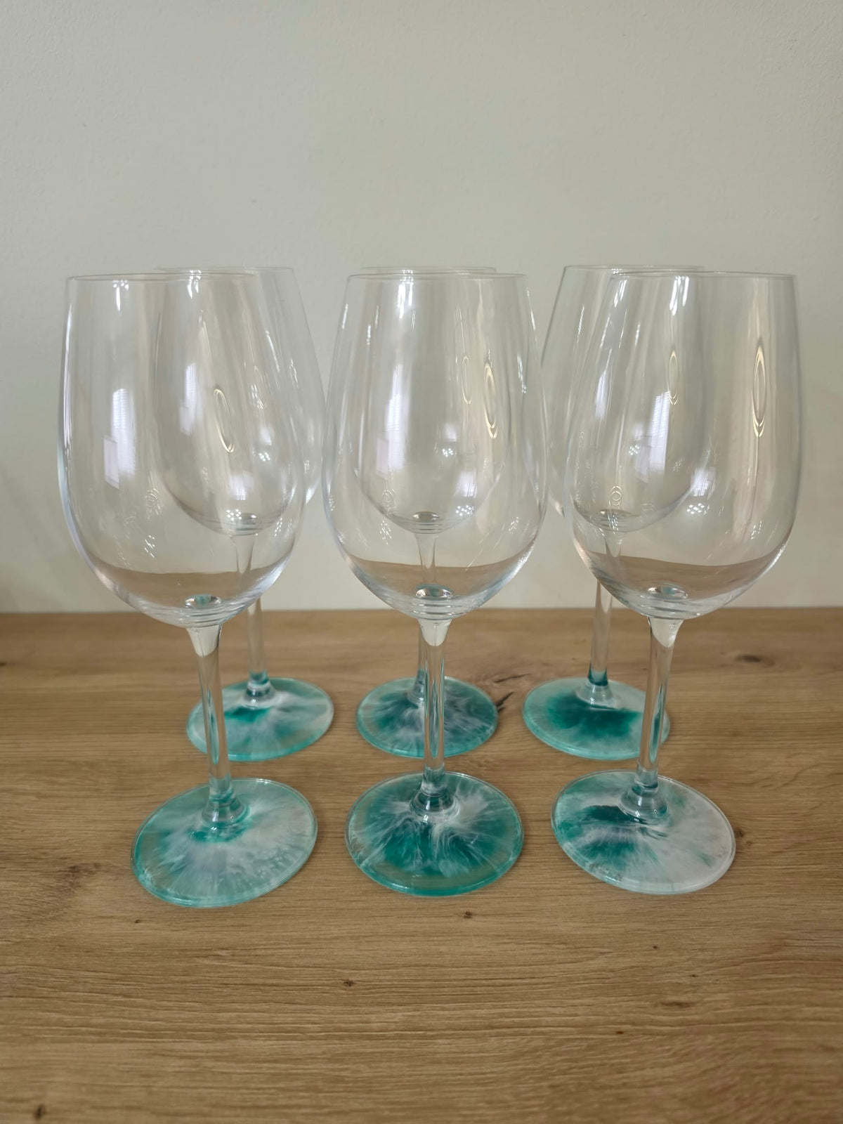 Resin Base Wine Crystal Glass