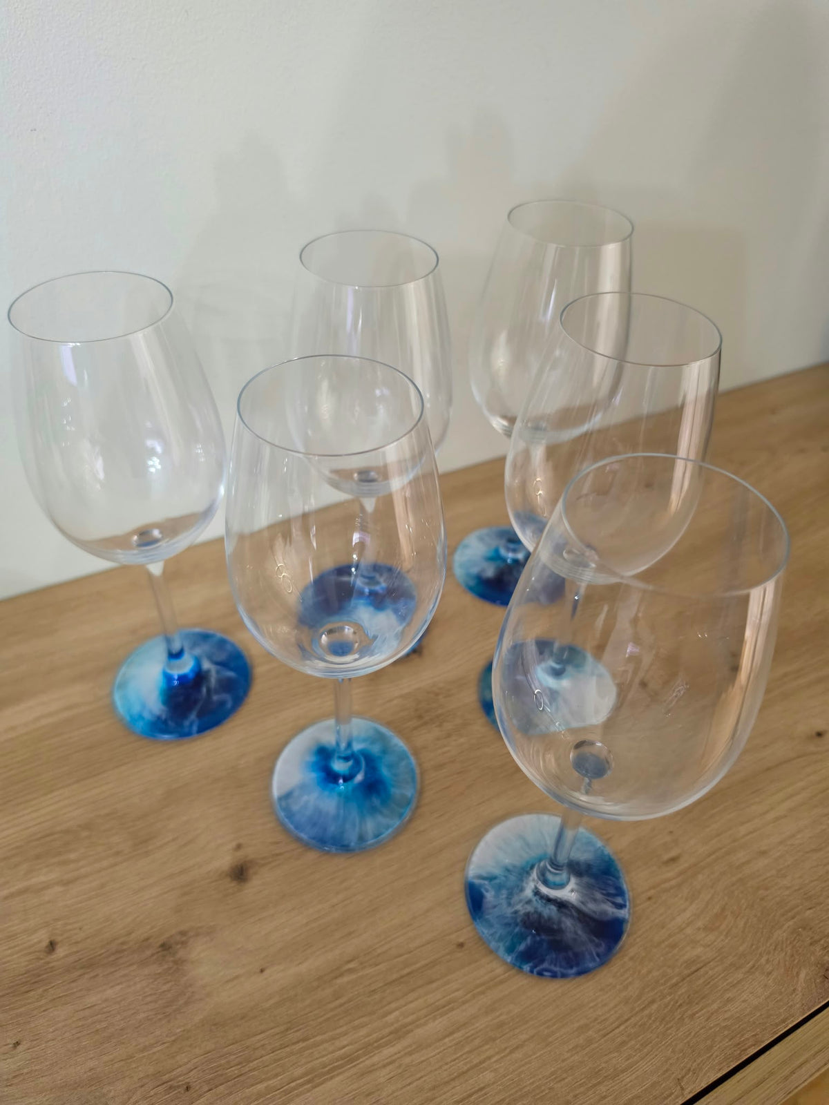 Resin Base Wine Crystal Glass