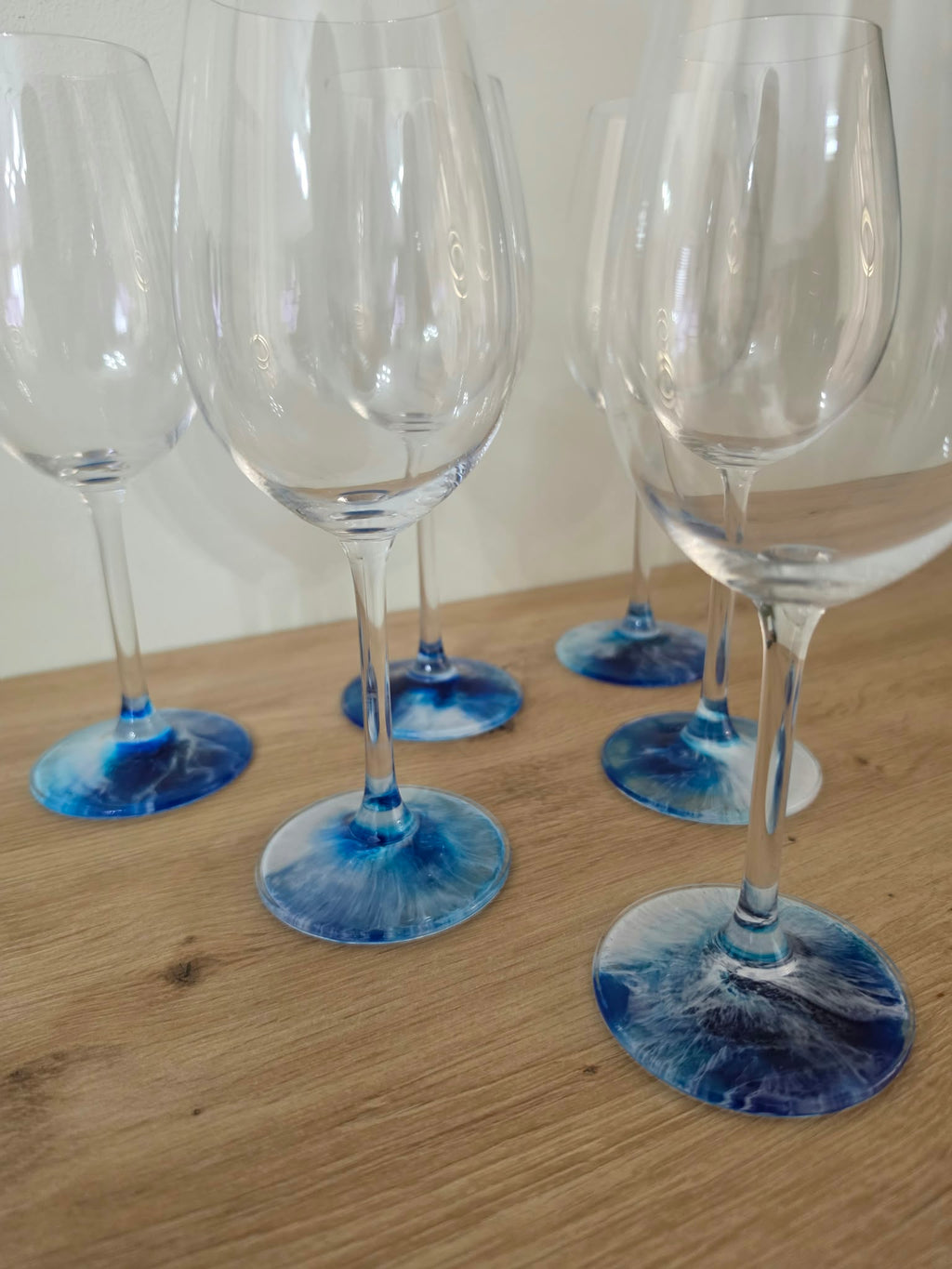 Resin Base Wine Crystal Glass