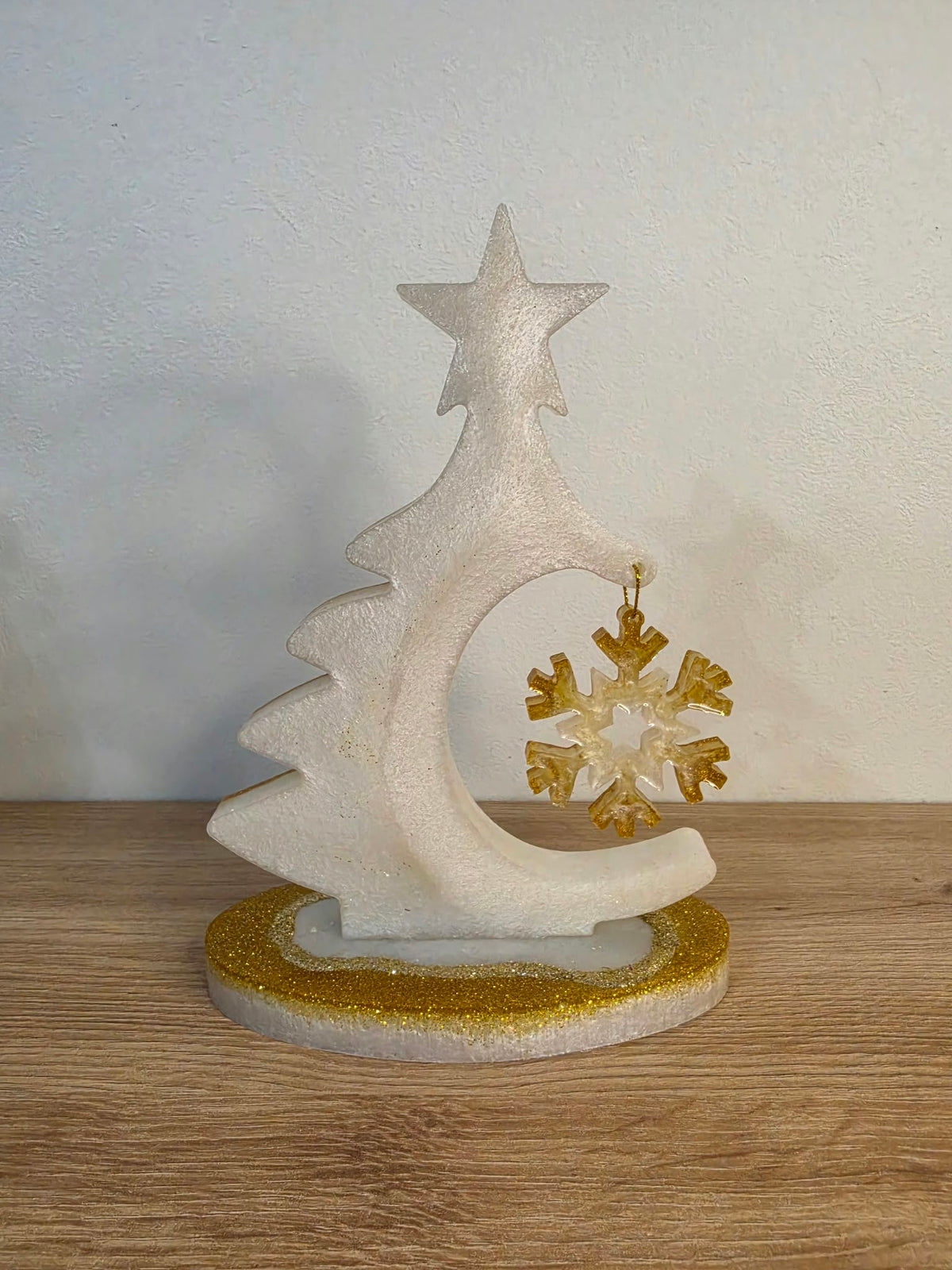 Christmas Tree Centrepiece Resin Decoration