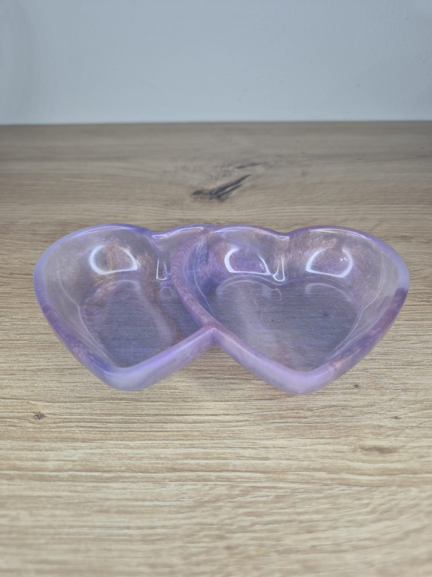 Resin double heart shaped tray