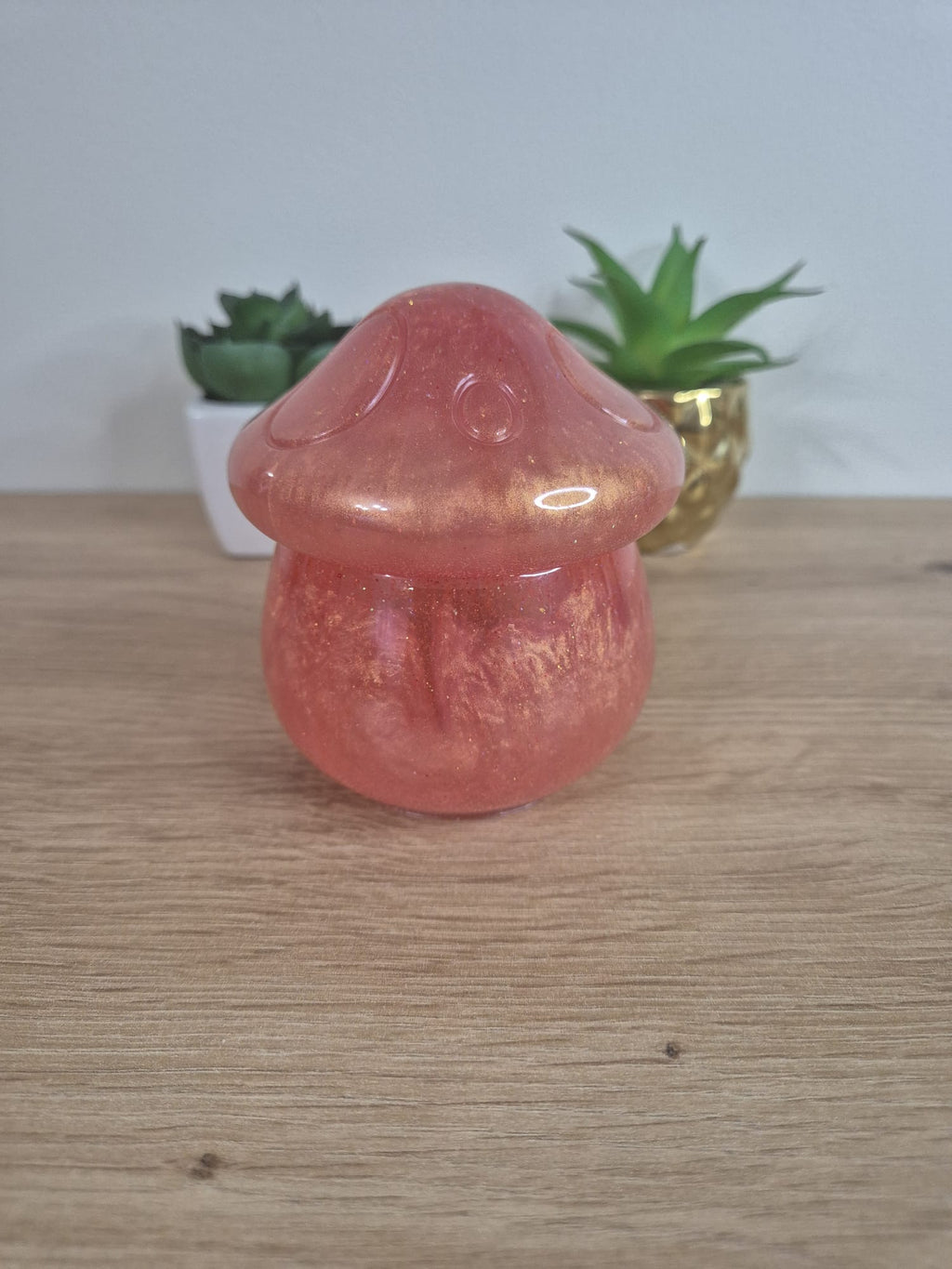 Mushroom trinket box