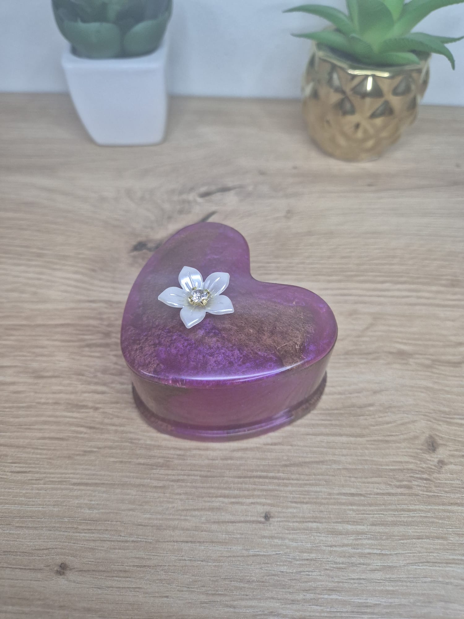 Resin Heart Box