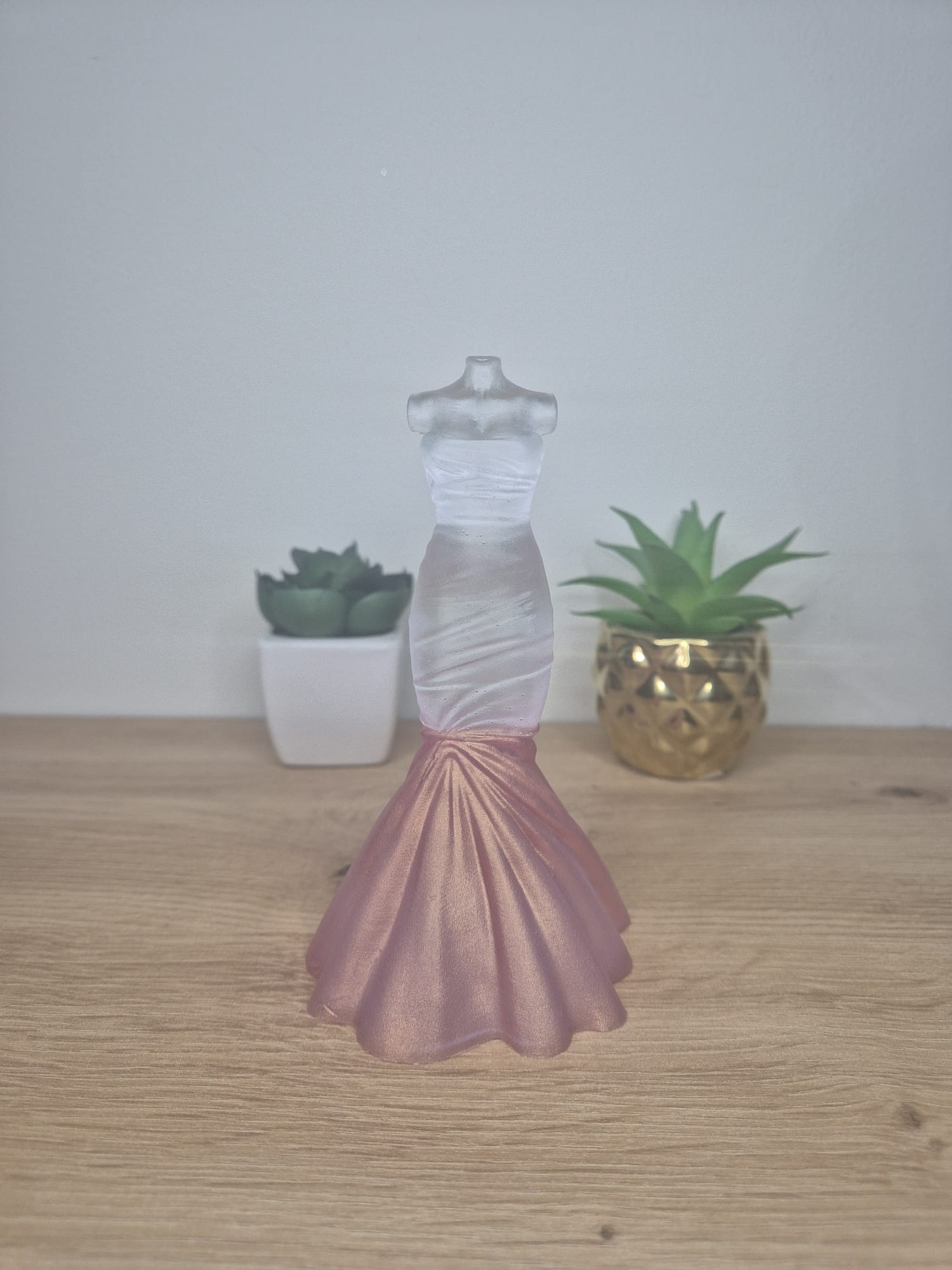 Resin wedding dress ornament