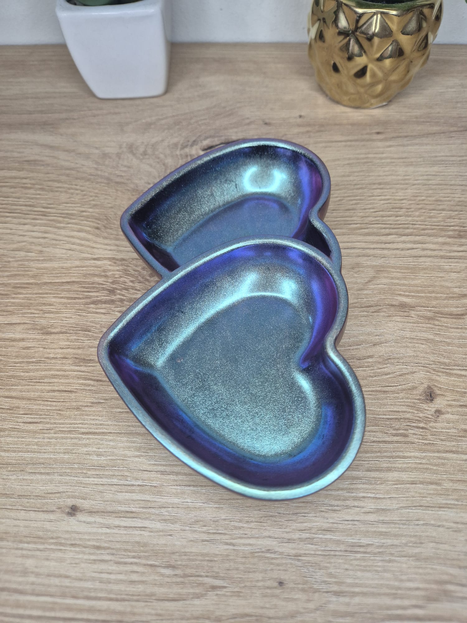 Resin double heart shaped tray